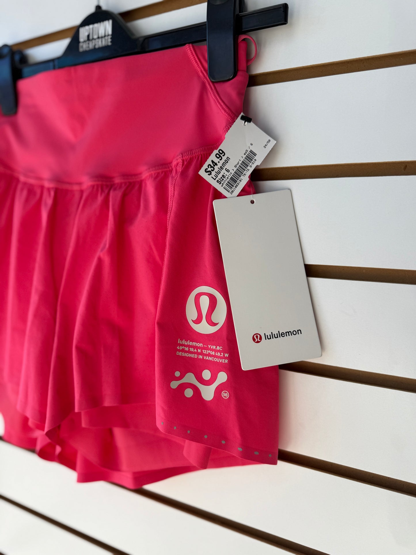 NWT Lululemon hot pink Nulux Road to Trail HR short 4” size 6