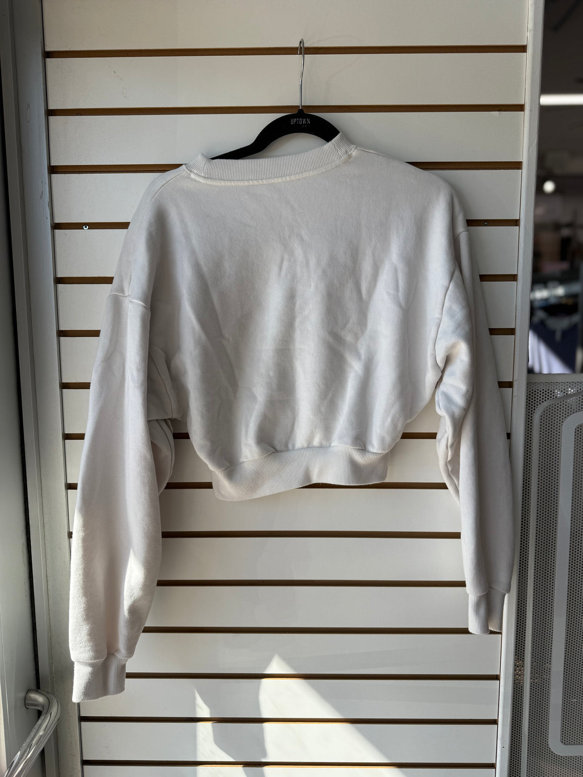 ALO Yoga white cropped pullover size small