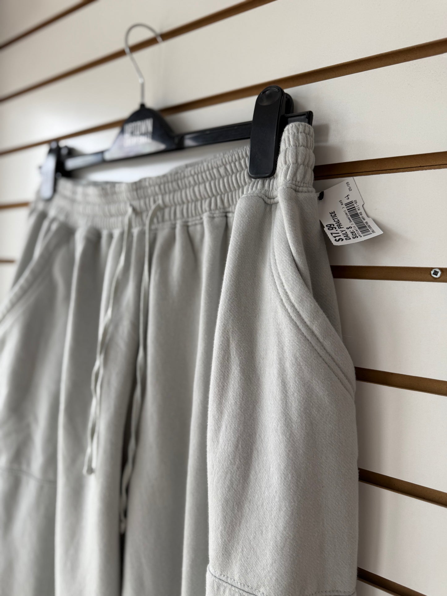 Anthropologie Daily Practice Heather baggy joggers size small in color mint