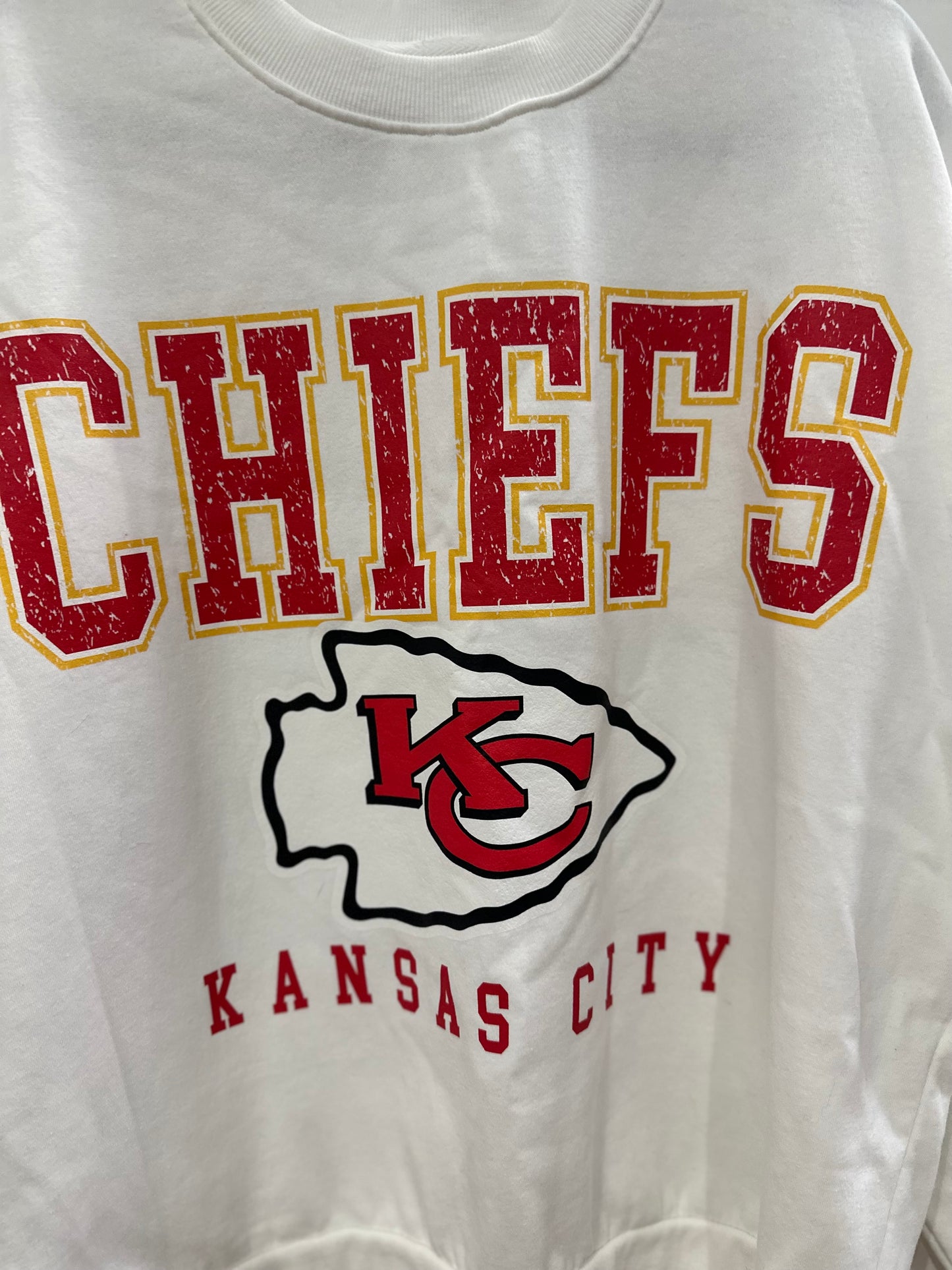 Kansas City Chiefs white crewneck sweatshirt size medium