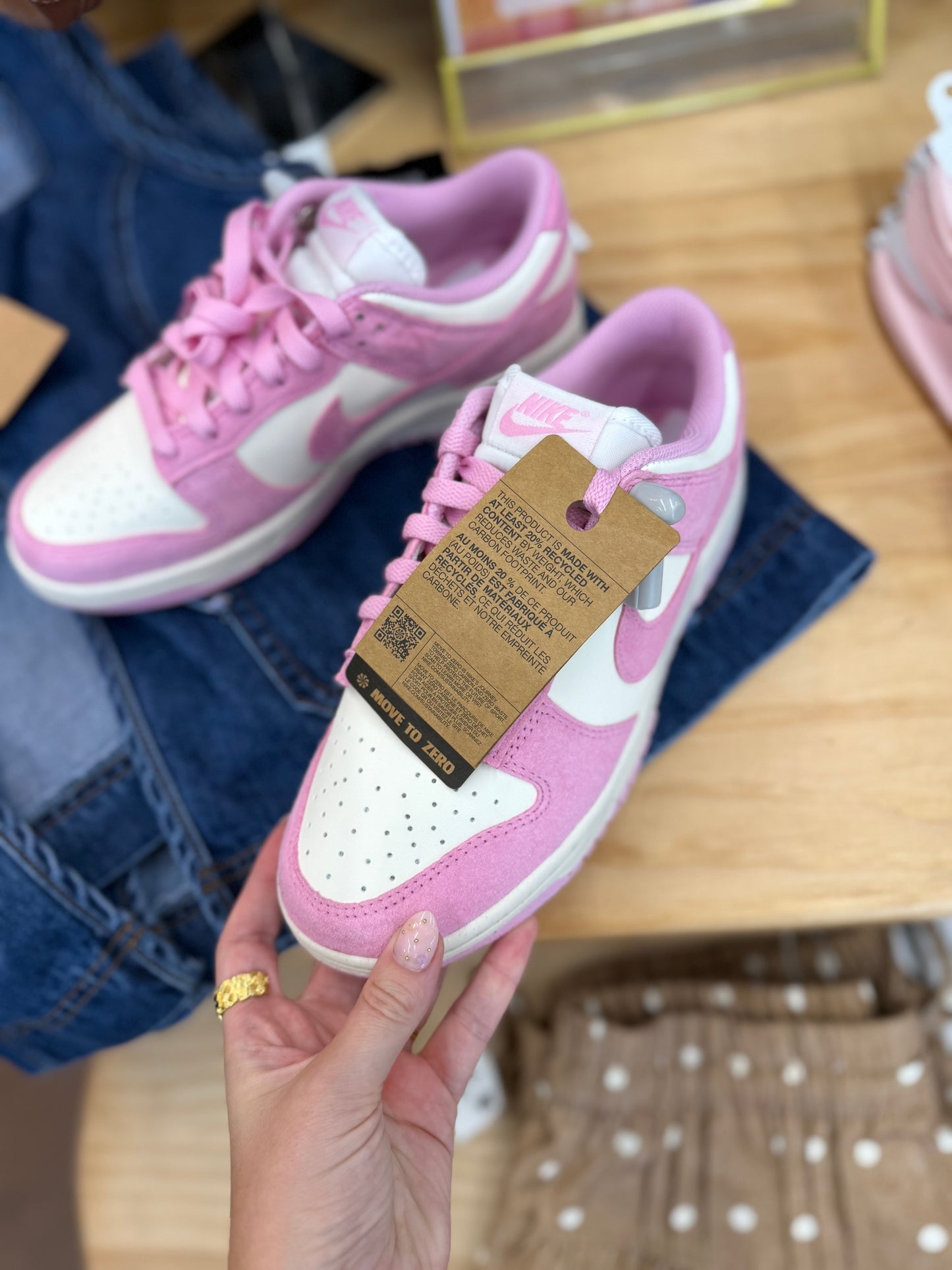 NWT Nike pink sail/rise dunk low size 7.5 women’s
