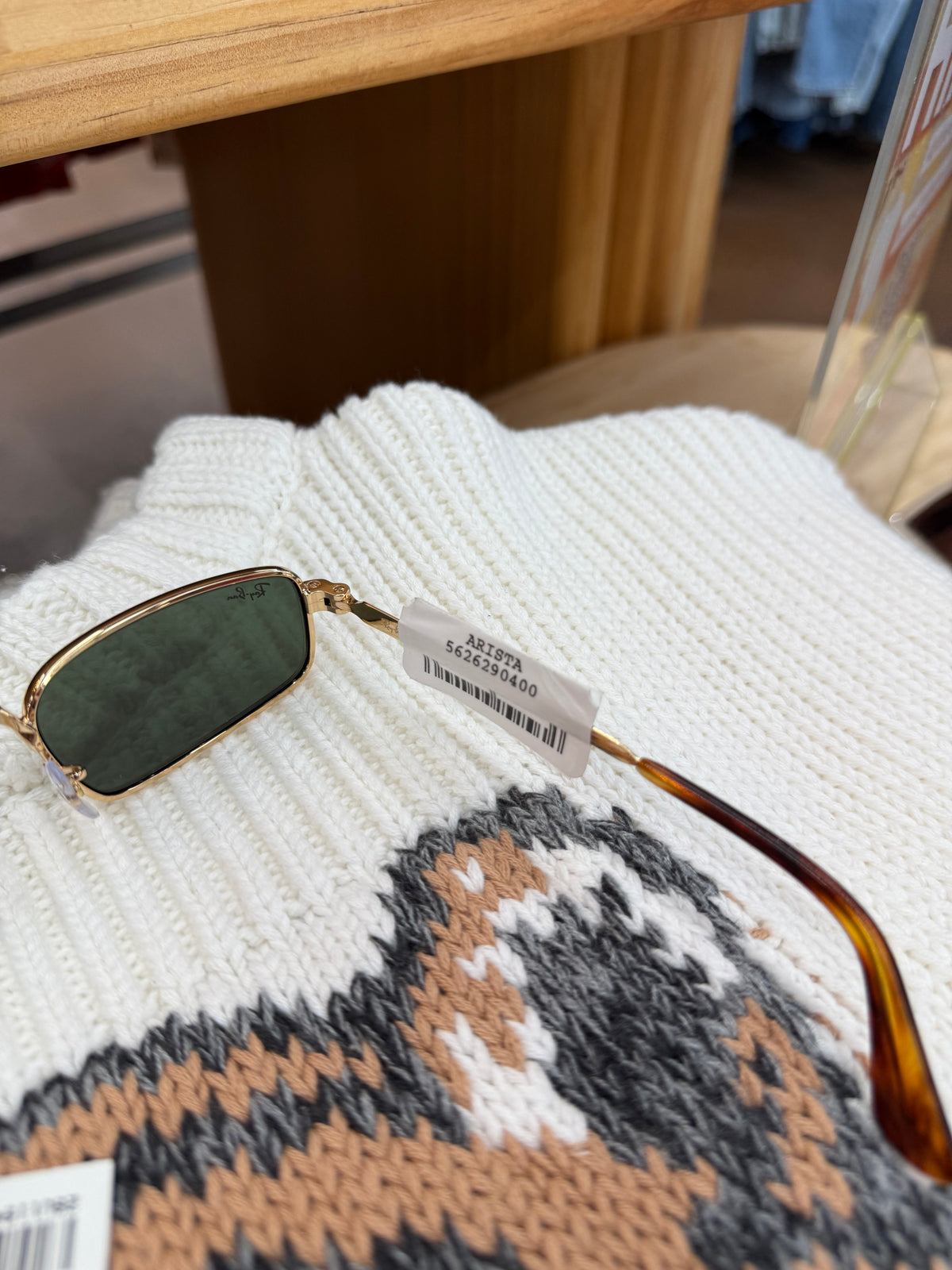 NWT Rayban Arista sunglasses