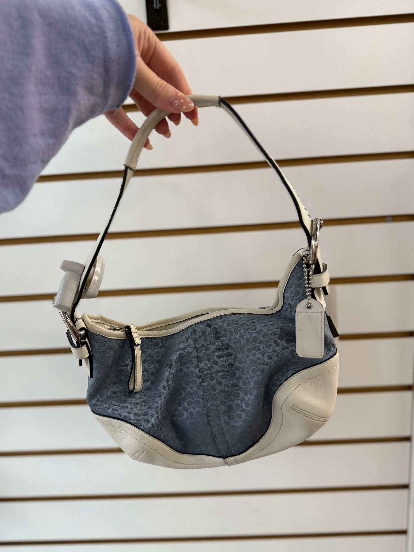 Vintage Coach soho signature blue and white shoulder bag (shows wear- see photos)