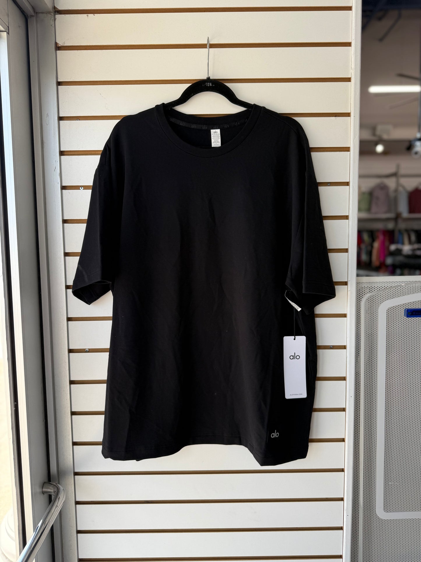 NWT ALO Yoga black double take short sleeve size XL