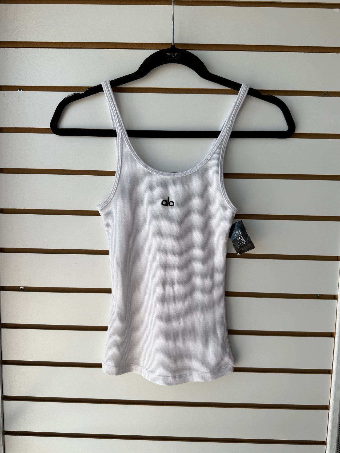 ALO Yoga white ribbed tank size XXS