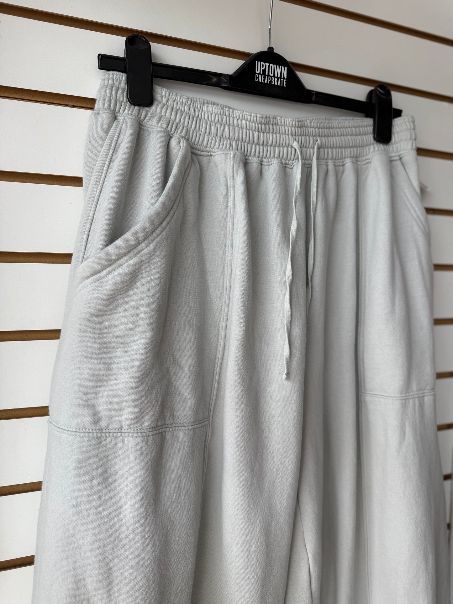 Anthropologie Daily Practice Heather baggy joggers size small in color mint