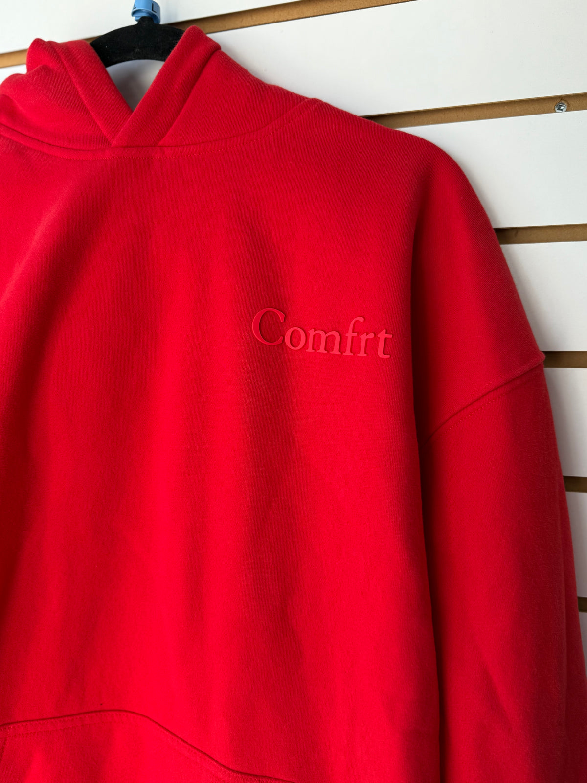 COMFRT red hoodie size large