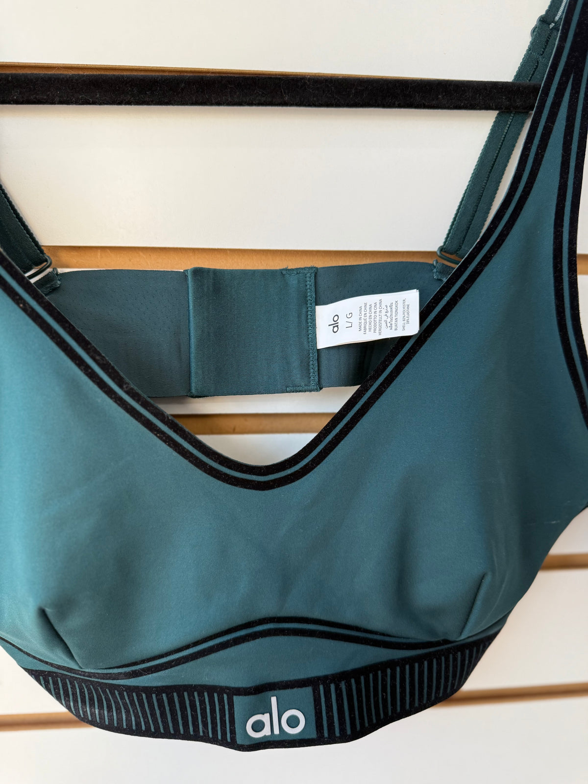 ALO Yoga airlift bra size large