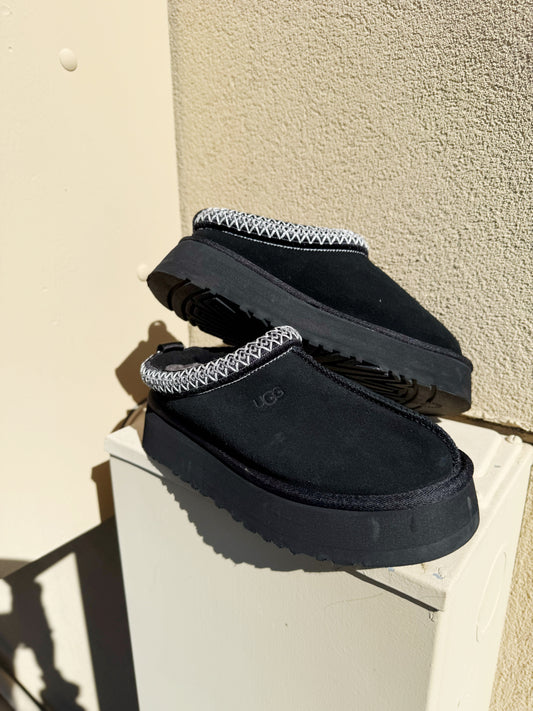 Ugg Tasman black platform slides size 7