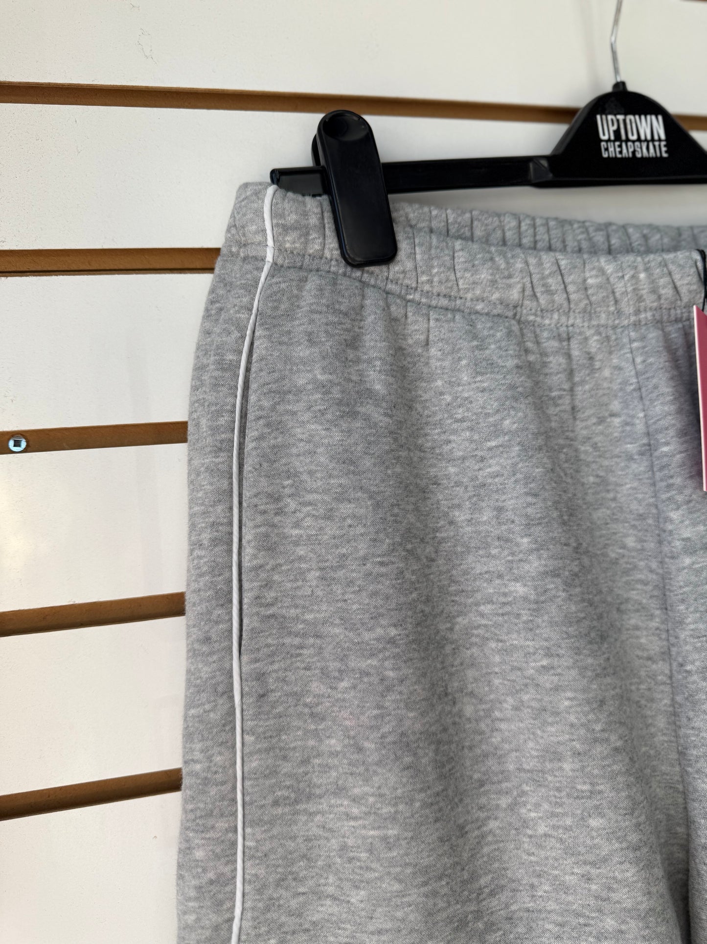 NWT Edikted wide leg gray sweatpants size large