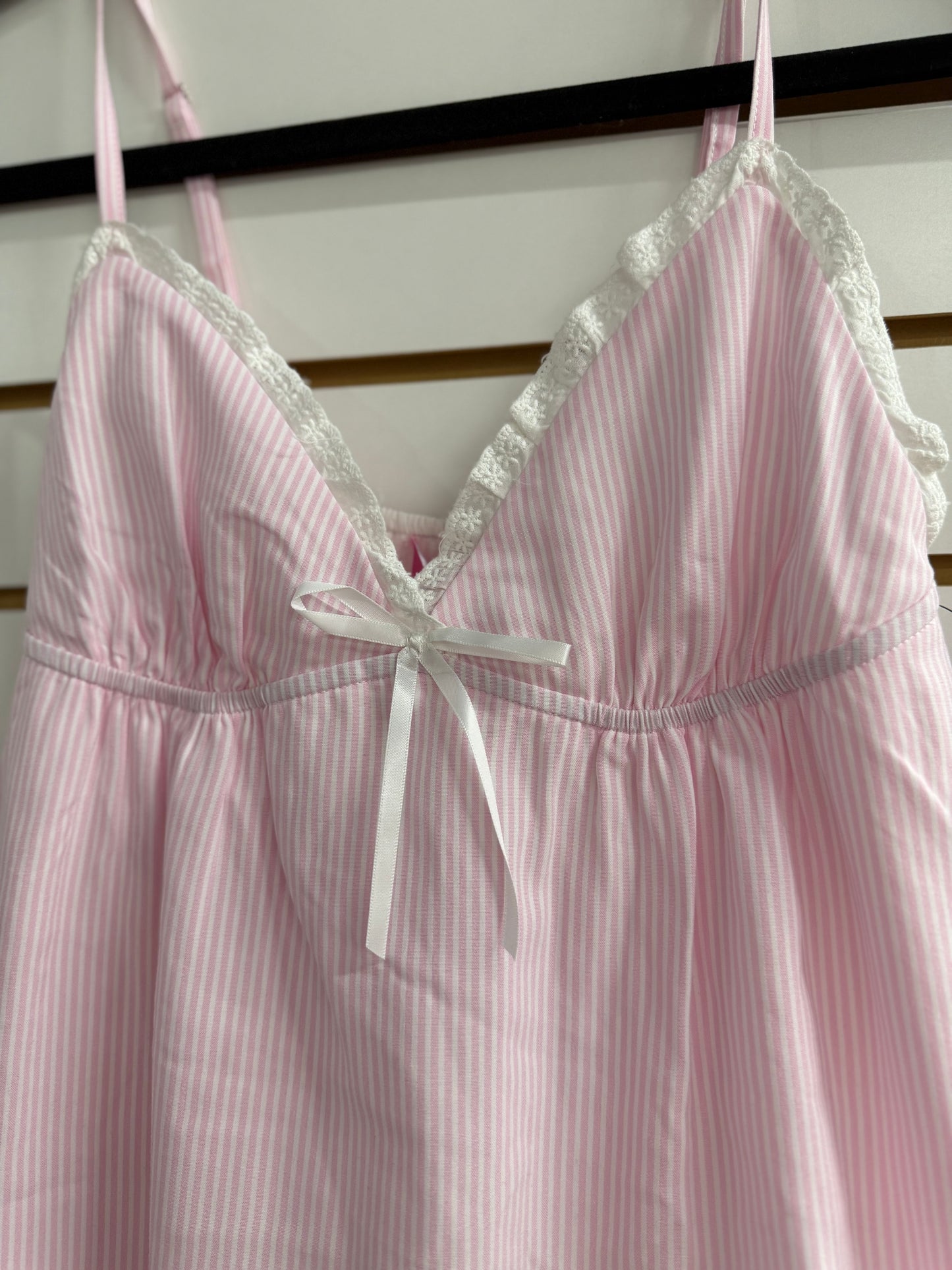NWT Edikted Danira pink pinstripe babydoll dress sz Med