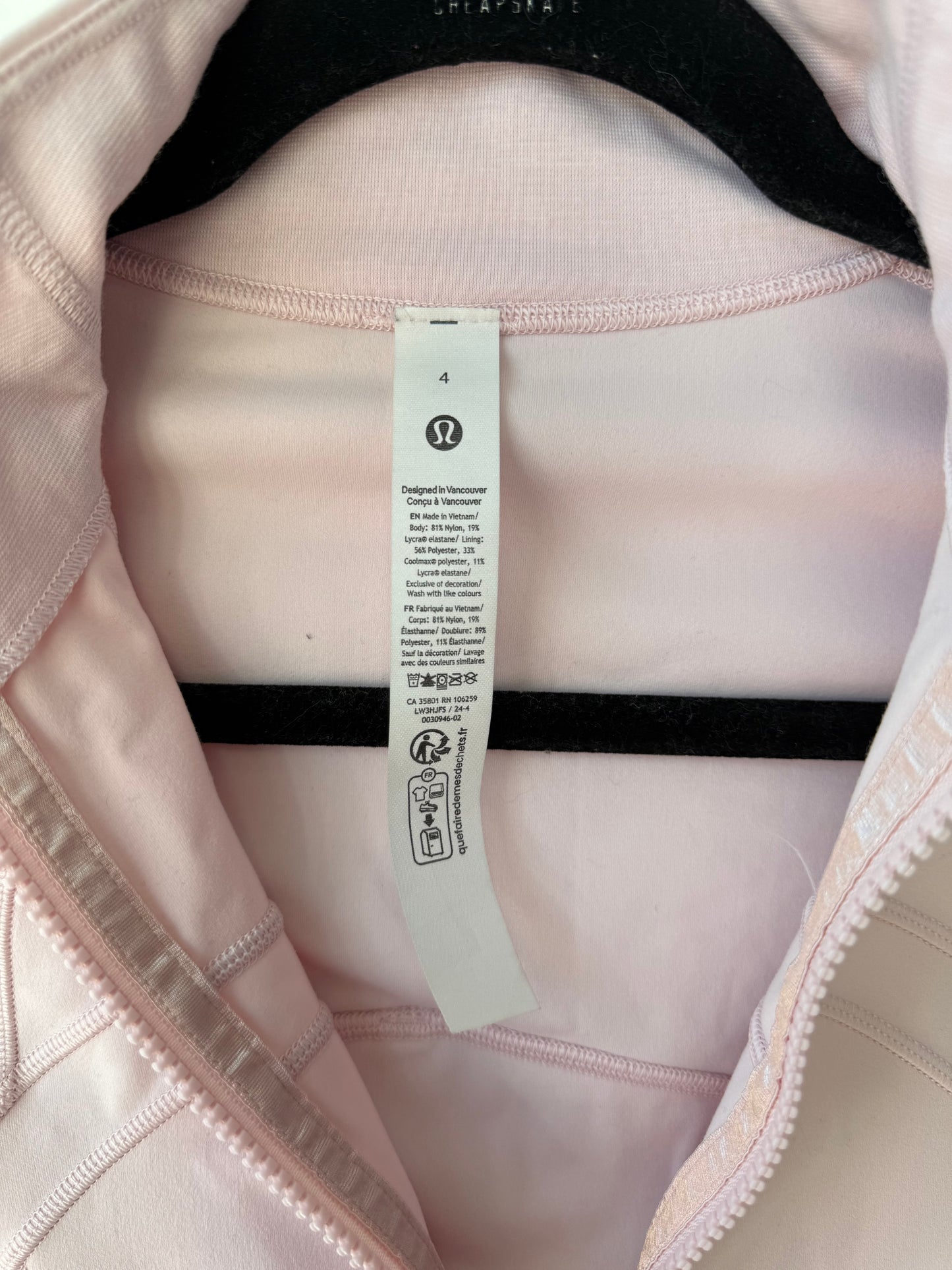 Lululemon strawberry milkshake define cropped jacket, size 4