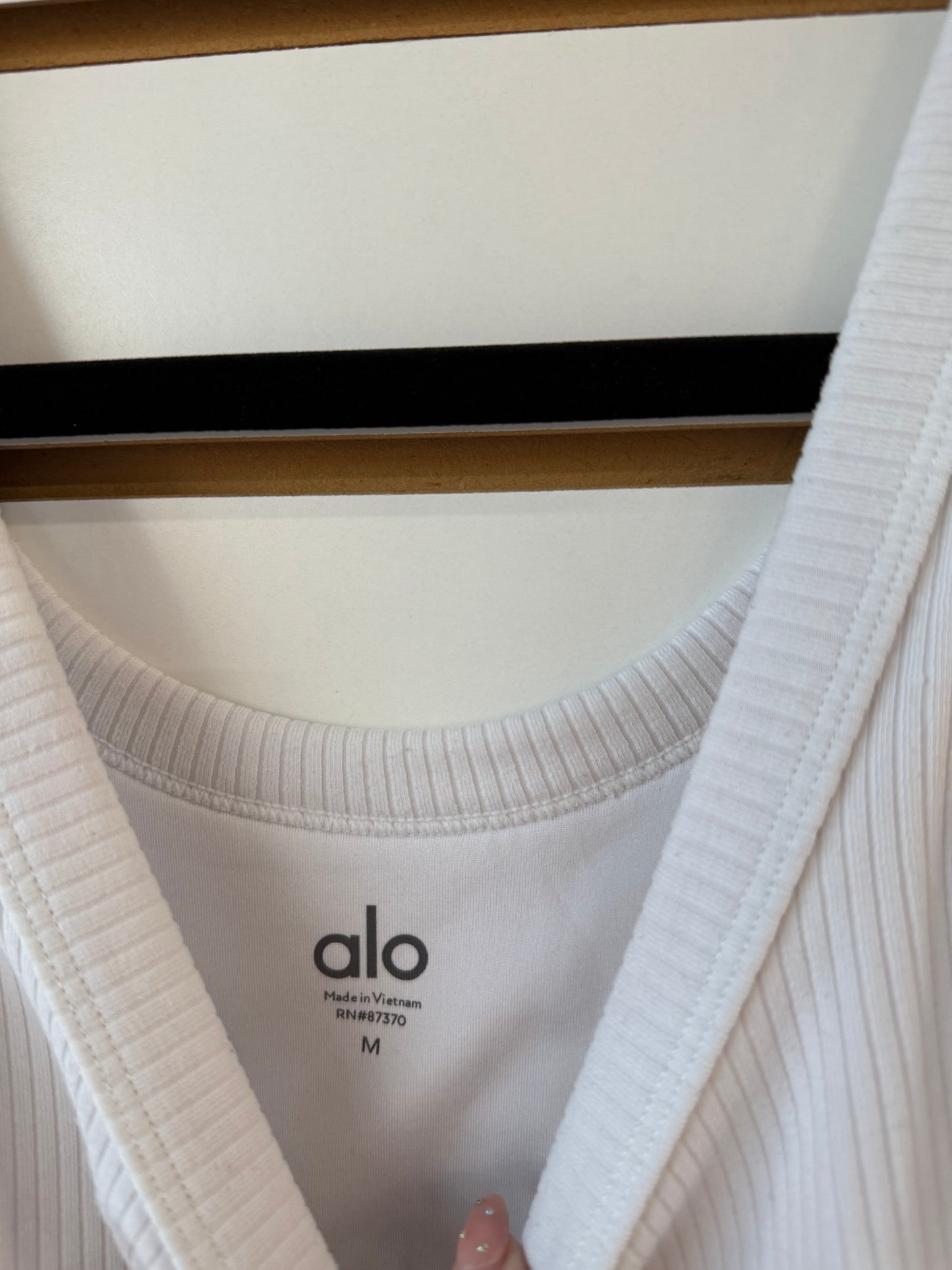 ALO Yoga wellness ribbed bra tank size medium