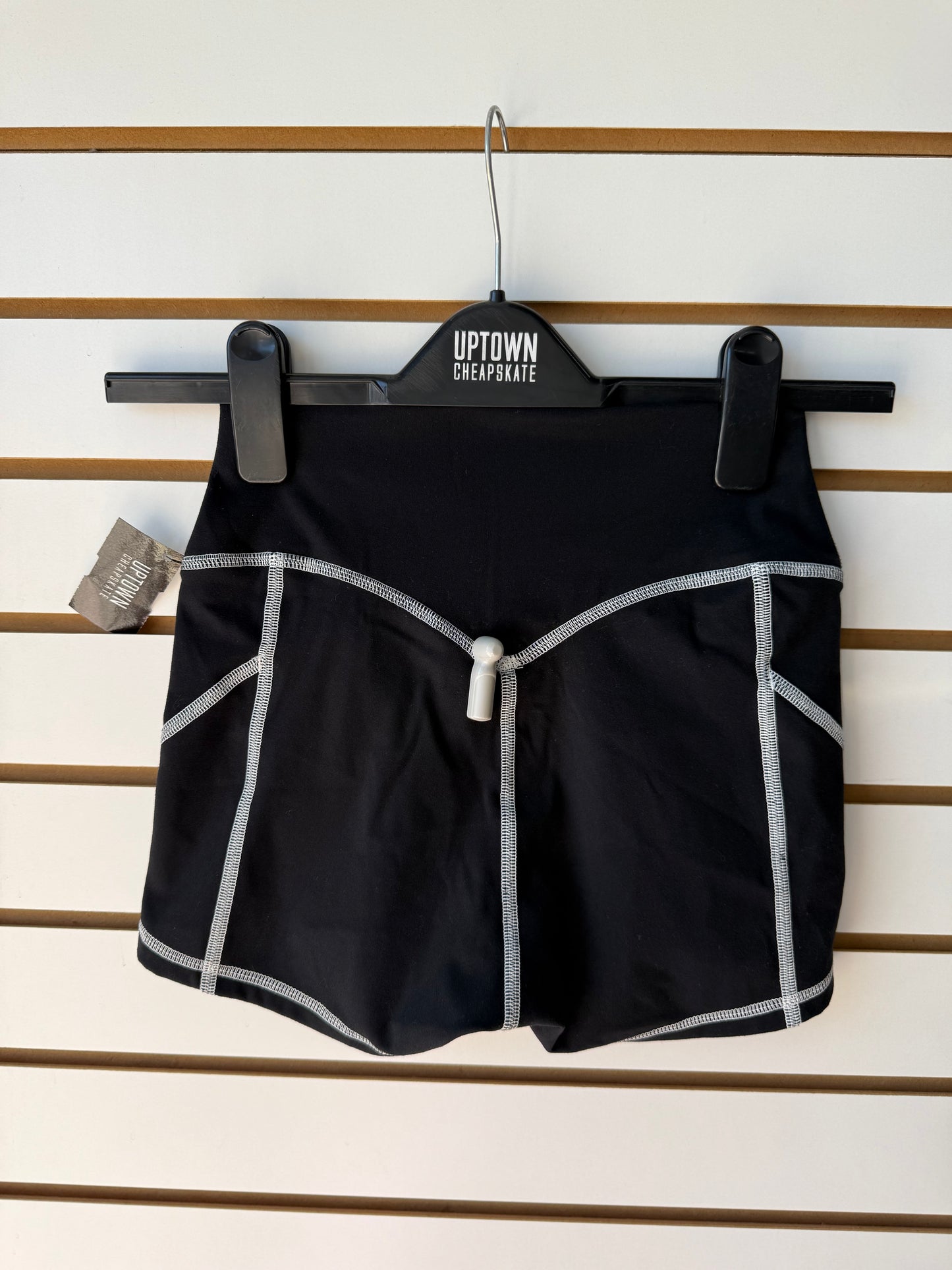 ALO Yoga black shorts size small