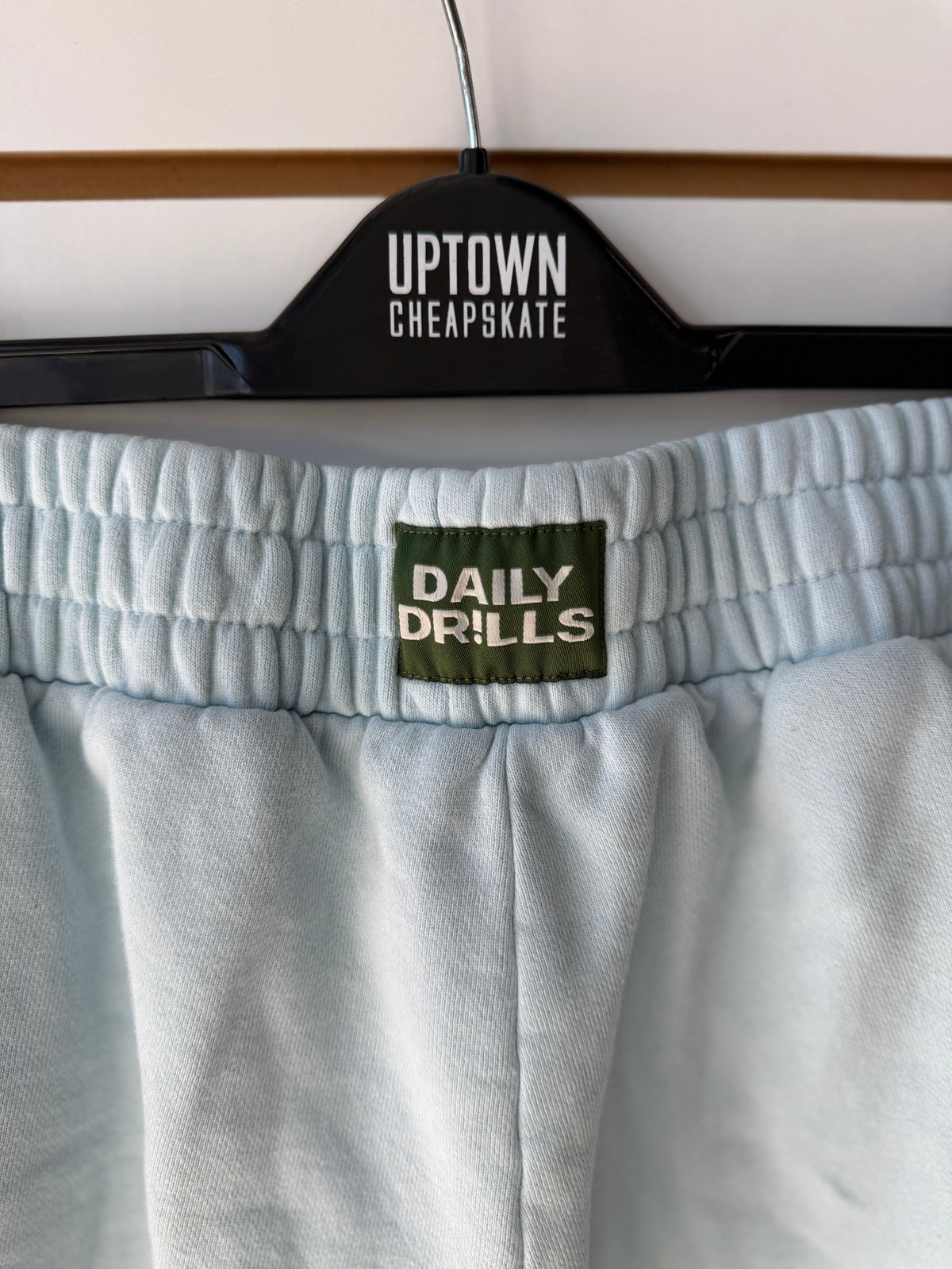 Daily Drills sweatshorts size M/L