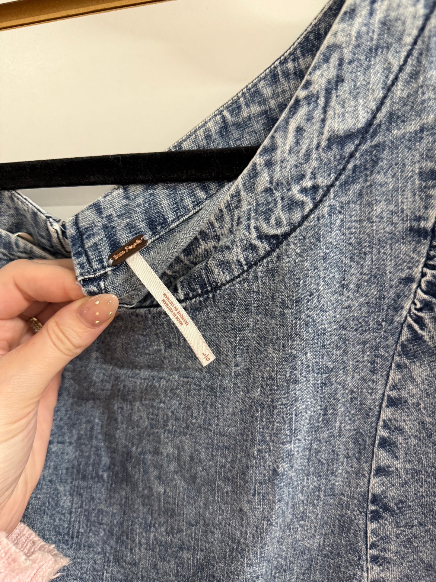 Free People Get Obsessed denim mini dress az Large