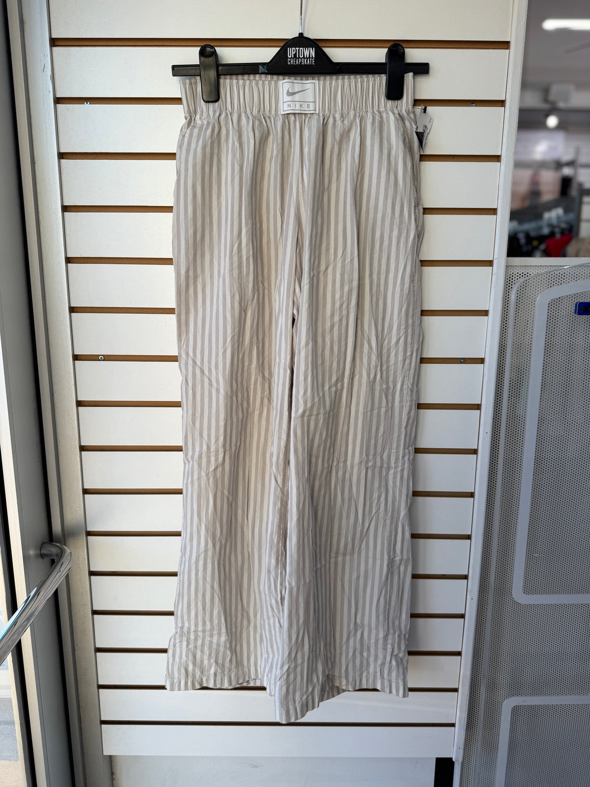 Nike gray striped poplin boxer pants sz XS