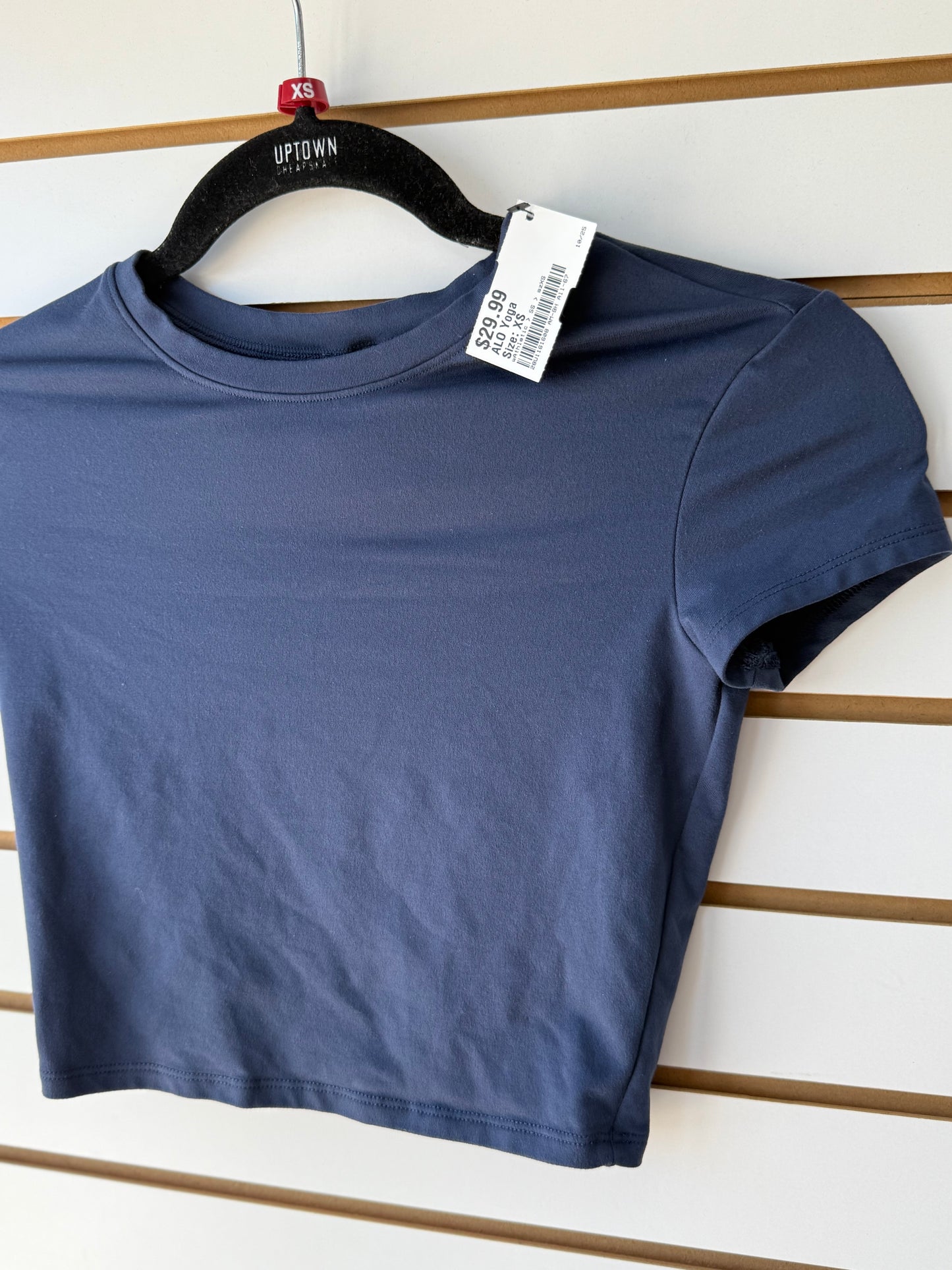 ALO Yoga blue cropped shirt size XXS
