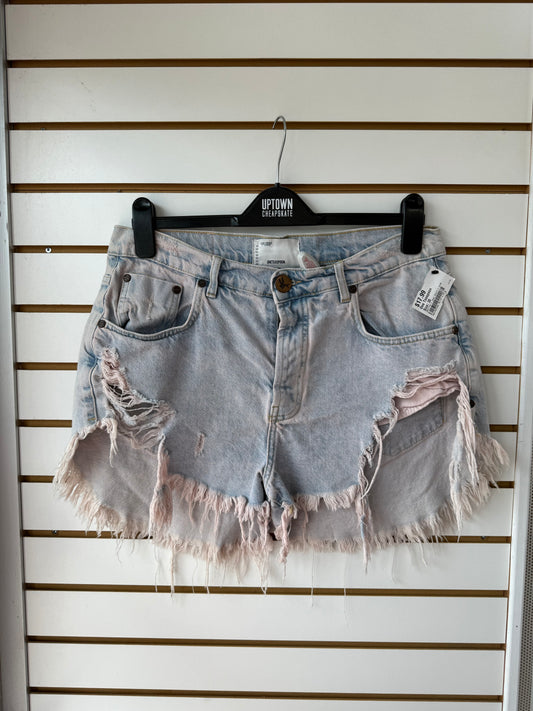One Teaspooon Outlaws pink haze denim cutoff shorts size 30
