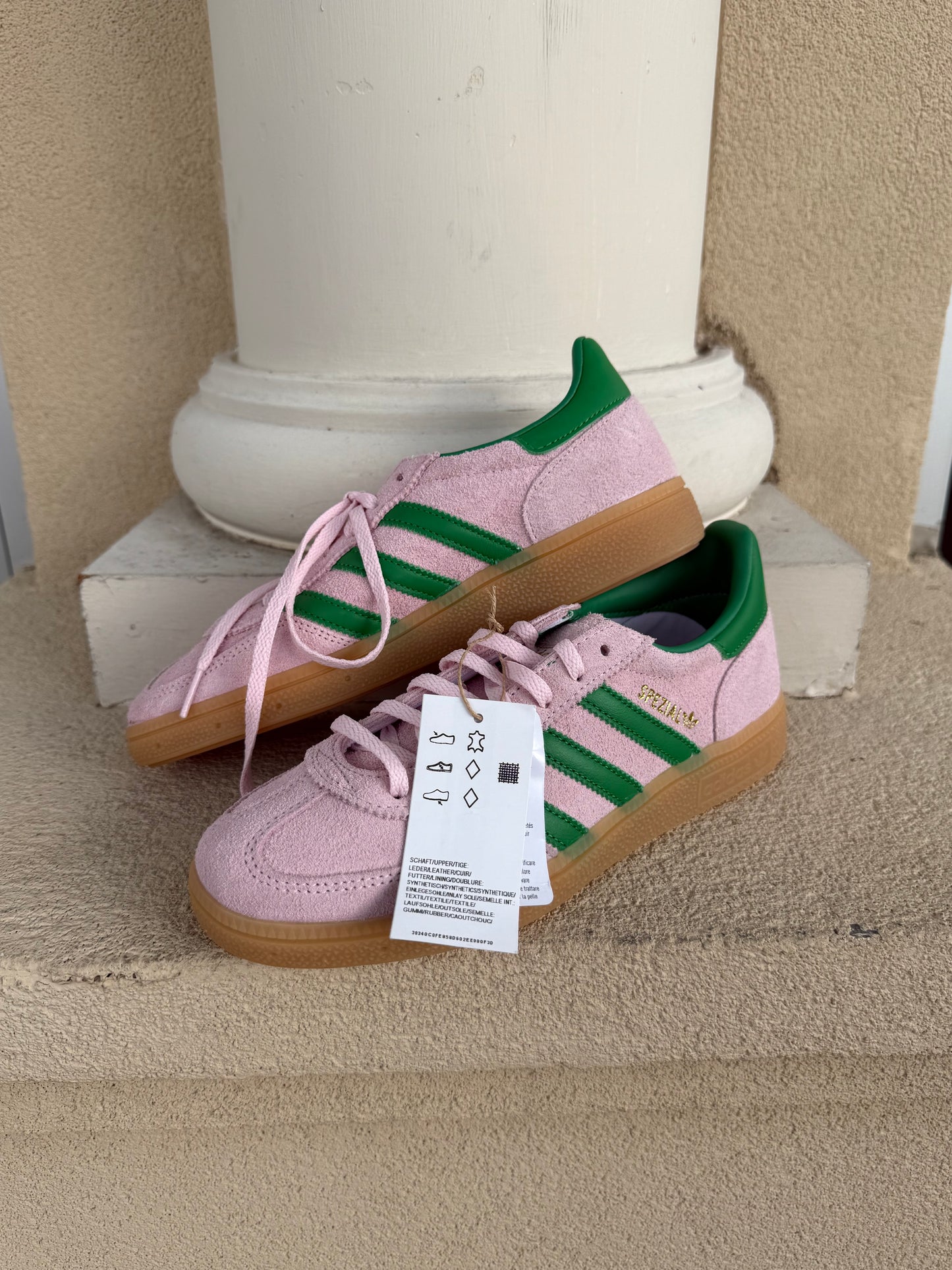 NWT adidas Originals Handball Spezial sneakers in pink and green womens 7