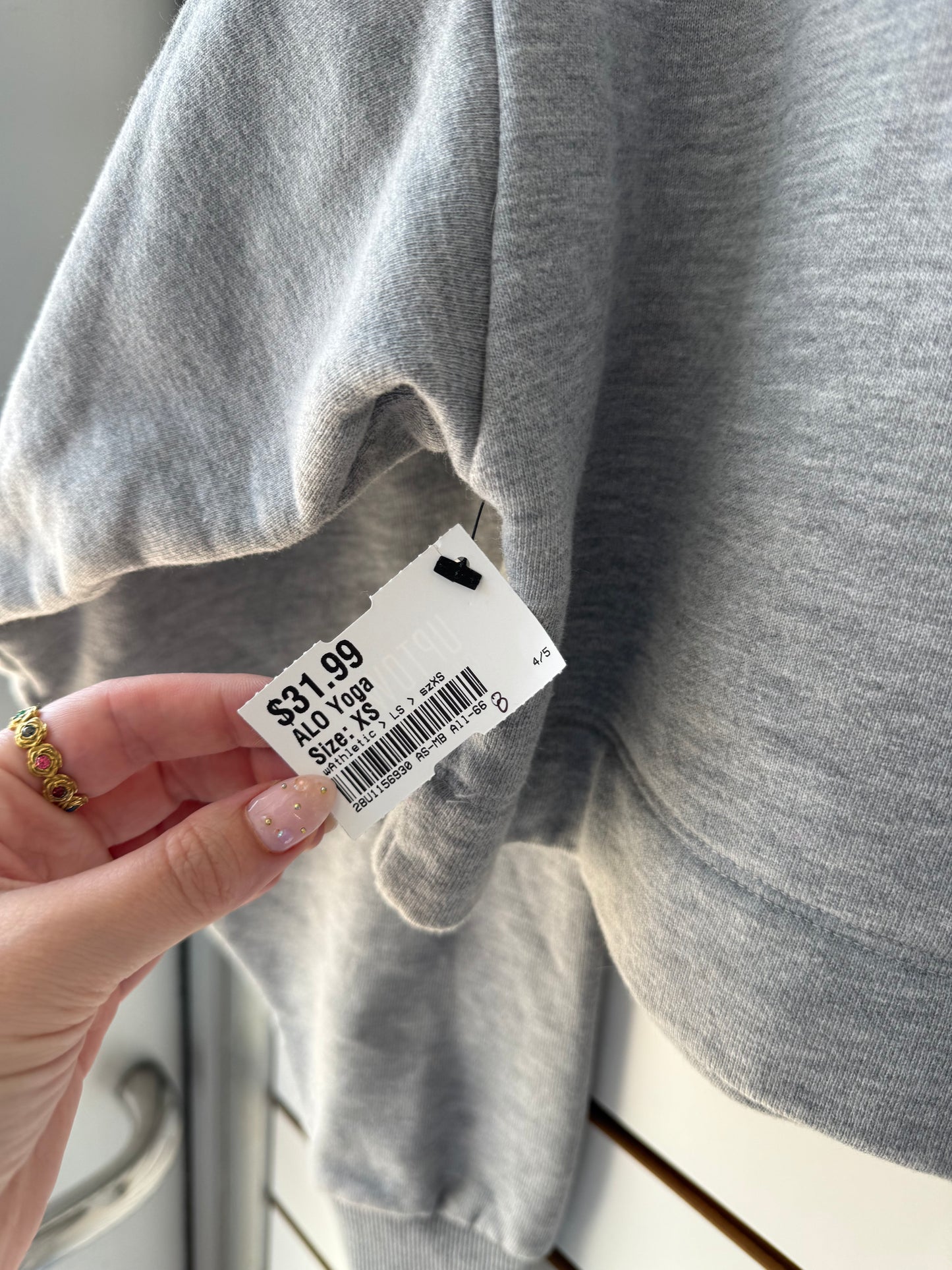 ALO Yoga gray cropped hoodie size XS