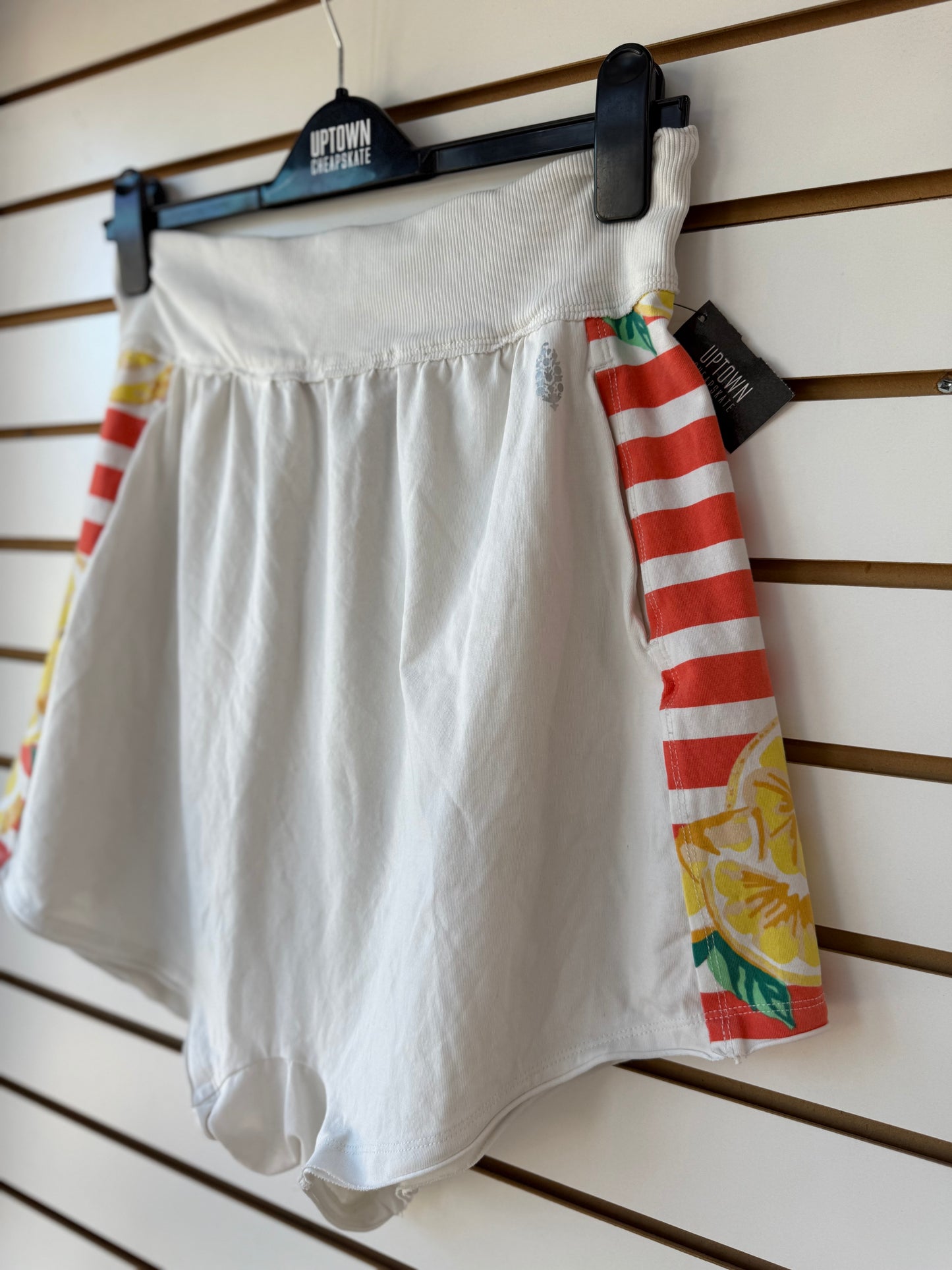 Free People Movement hot shot harem shorts white w/ floral sz small