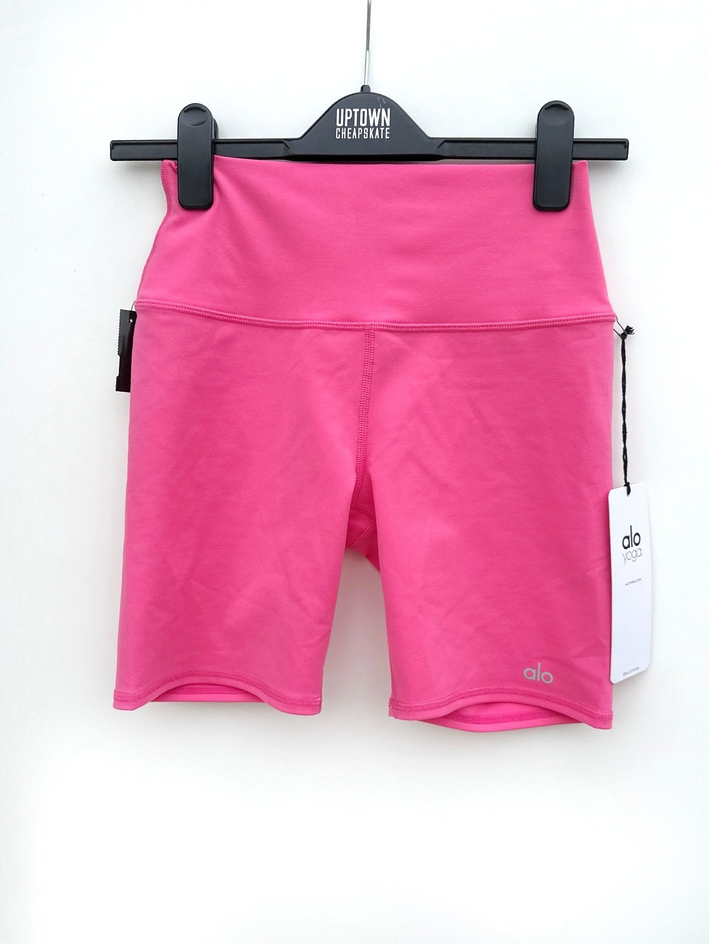 Alo Yoga NWT high waist biker shorts hot pink (small)