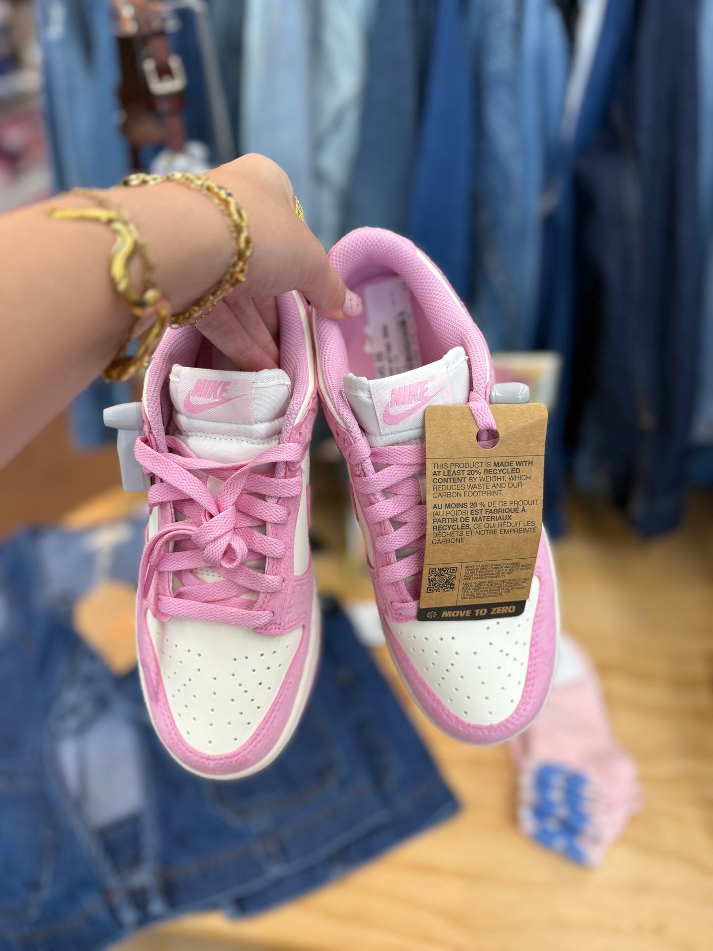 NWT Nike pink sail/rise dunk low size 7.5 women’s