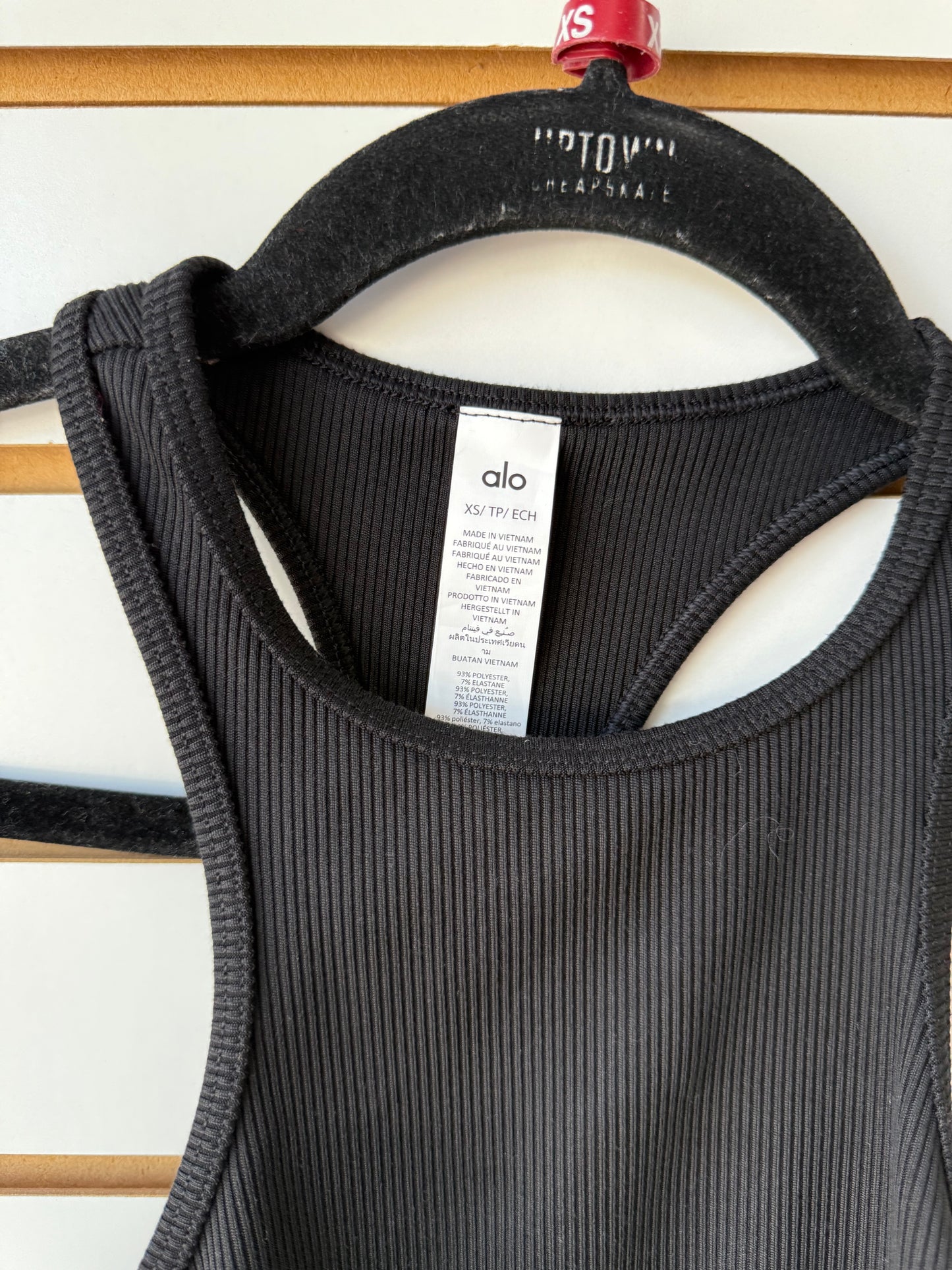 NWT Alo Yoga ribbed revelation tanks size XS