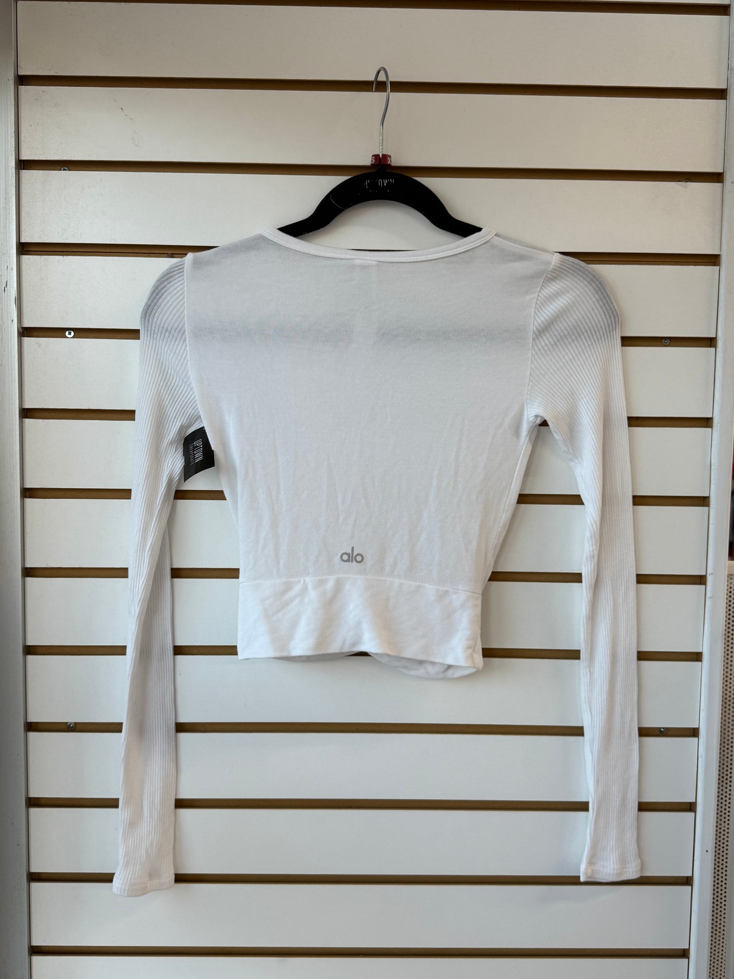 ALO Yoga white long sleeve shirt sz XS