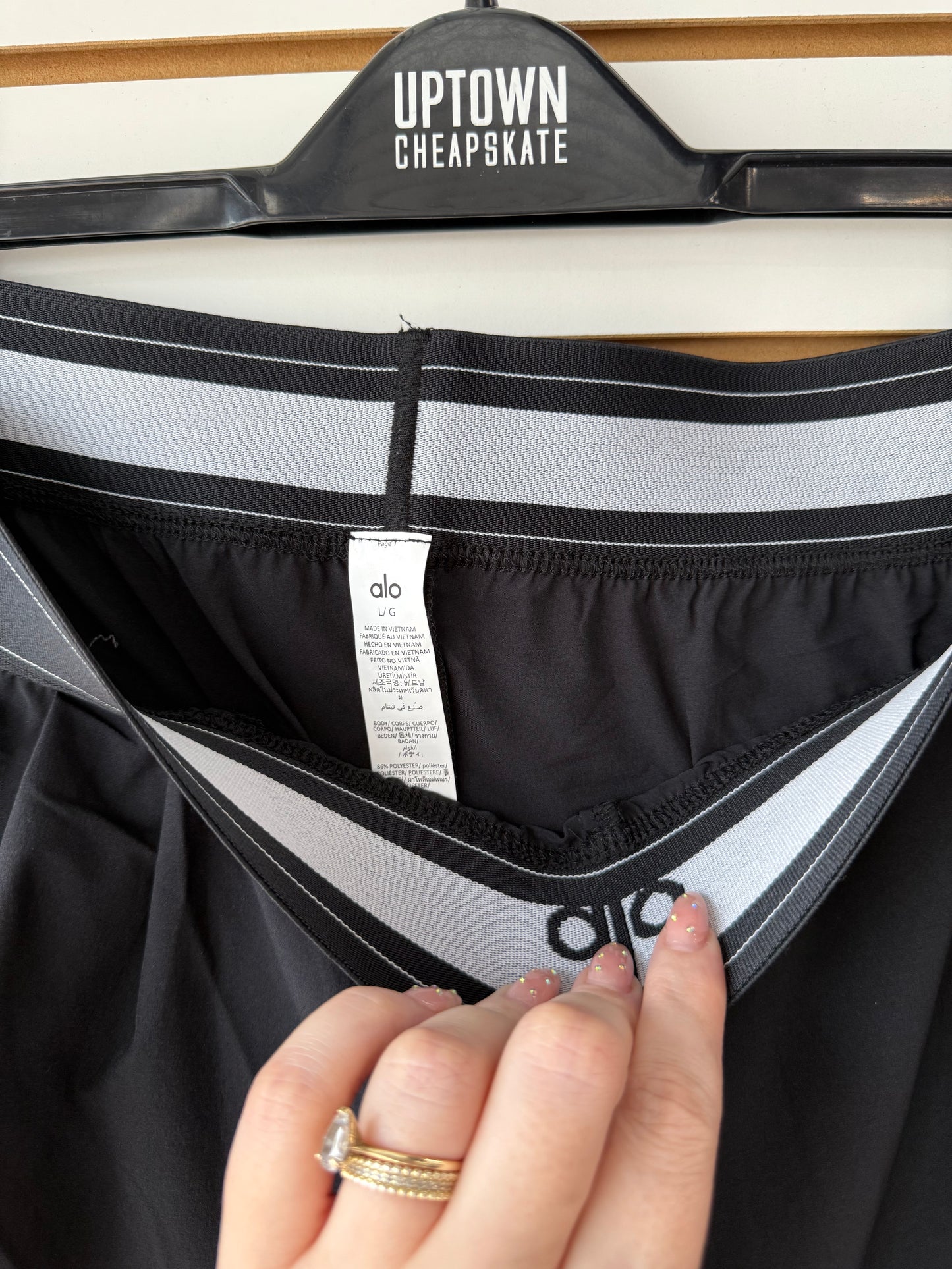 NWT ALO Yoga suit up trousers (regular) size large