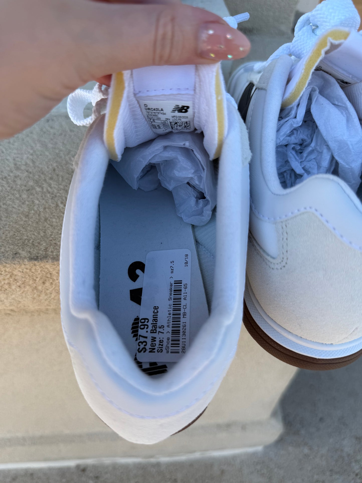 New Balance RC42 women’s 7.5, like-new