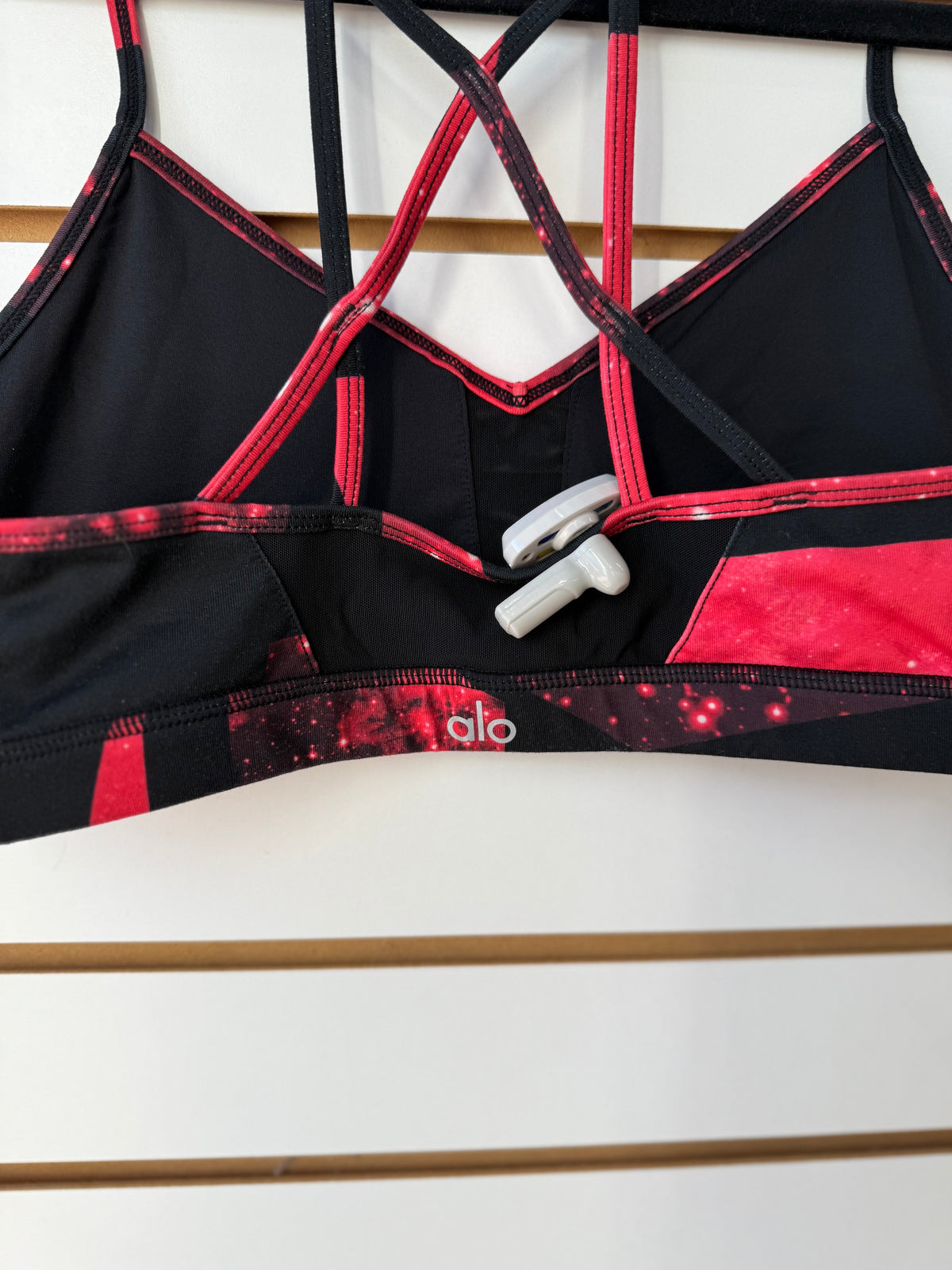 ALO Yoga black & red sports bra size large (no padding)