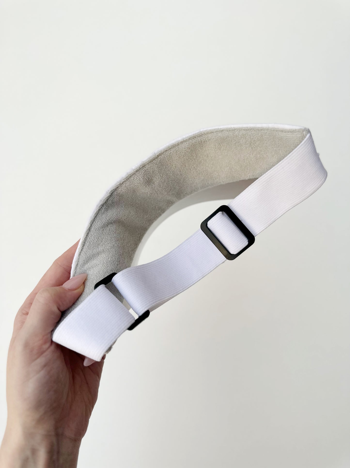 ALO Yoga solar visor
