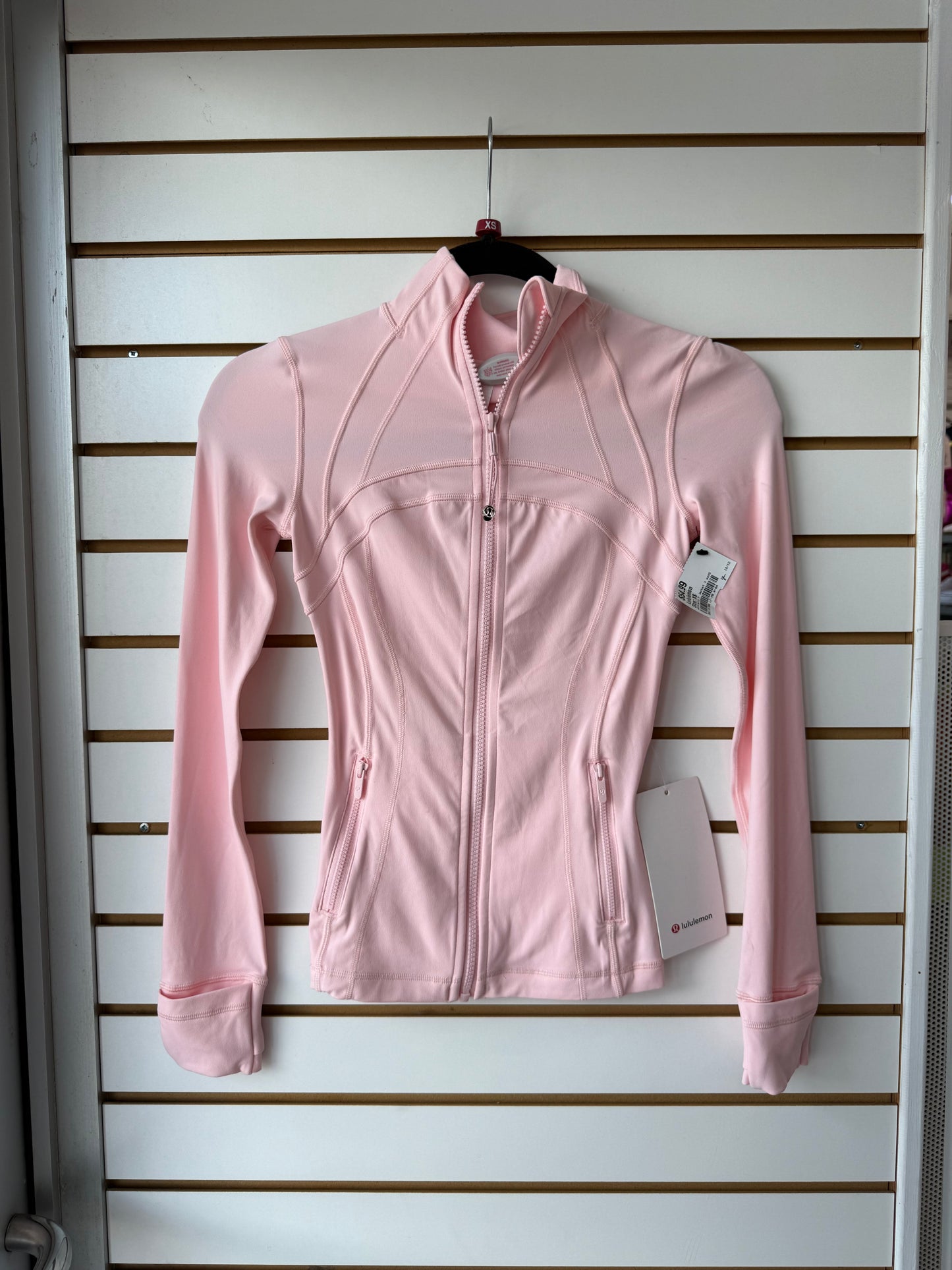 NWT Lululemon define jacket strawberry milkshake size 0