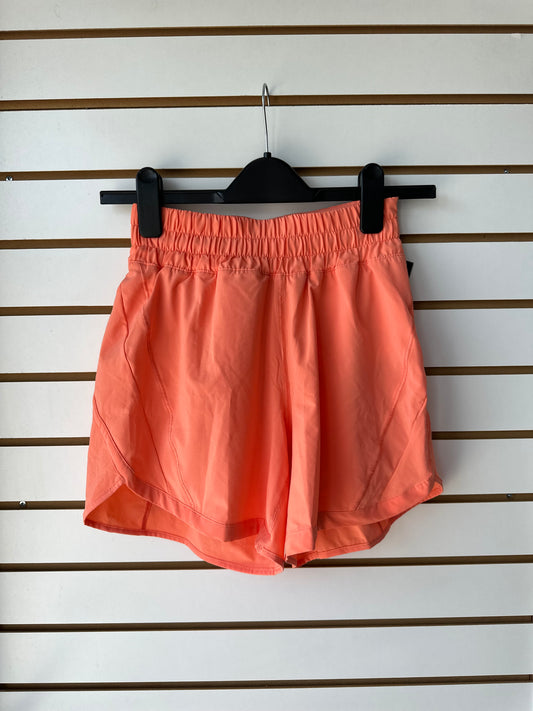 Lululemon track that shorts size 4