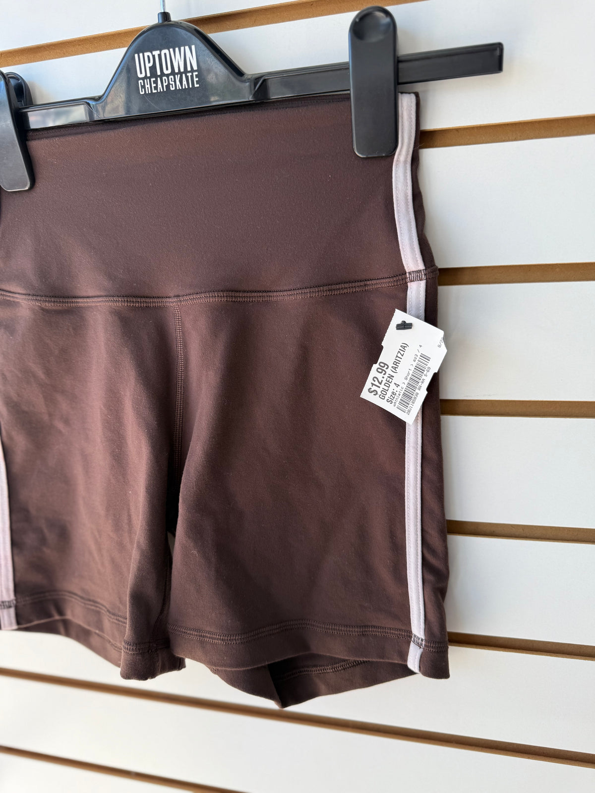 Golden Aritzia brown athletic shorts size 4