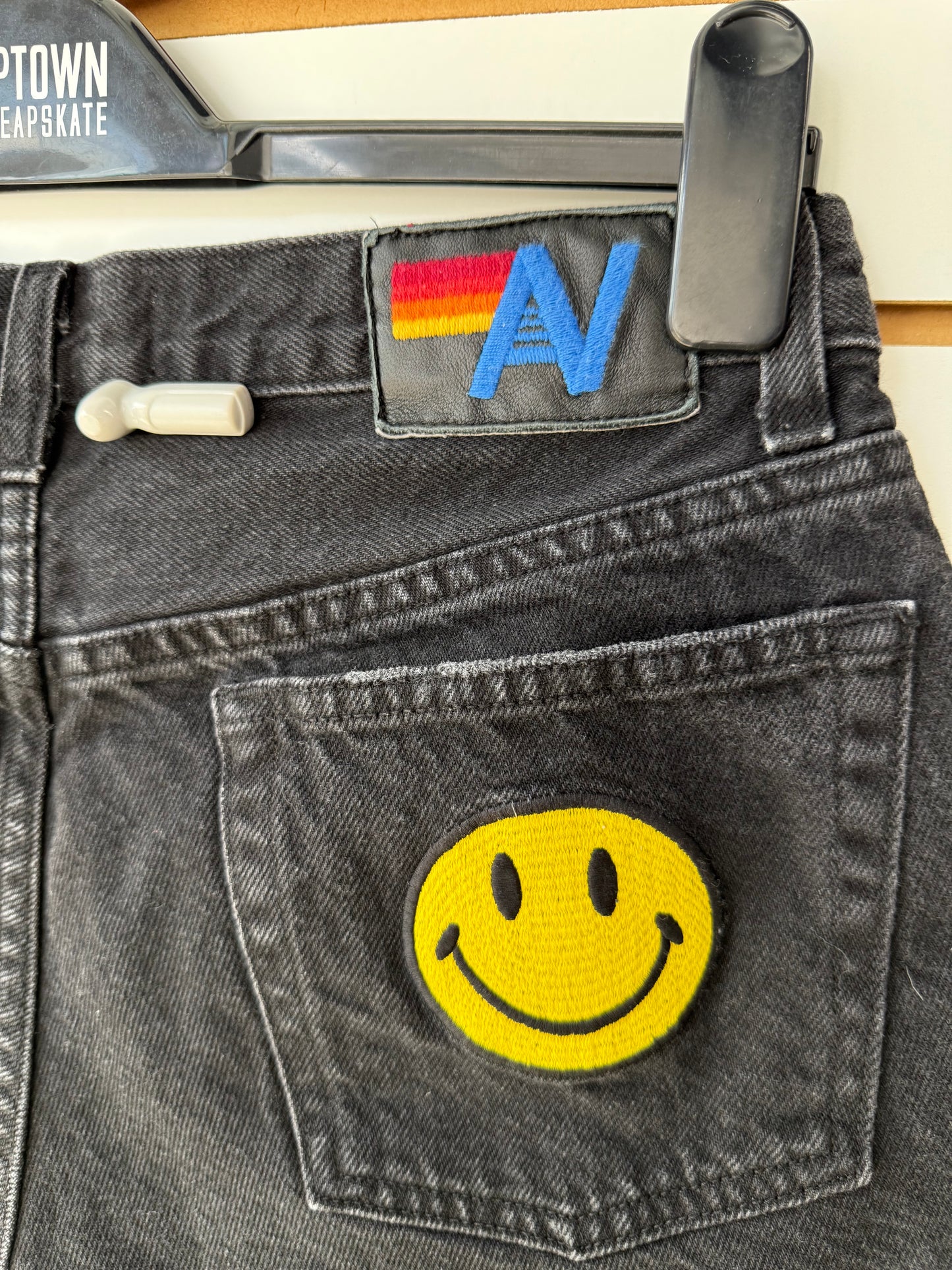 Aviator Nation Keep Smiling black denim shorts sz 30