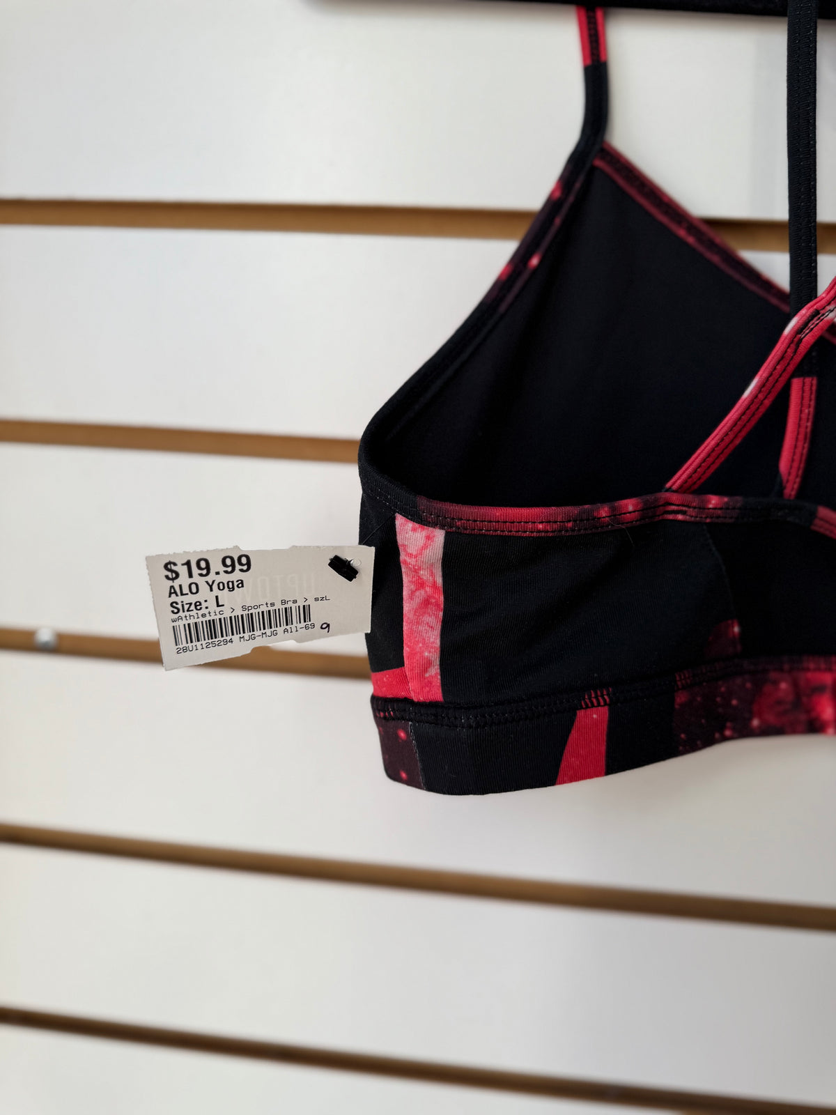 ALO Yoga black & red sports bra size large (no padding)