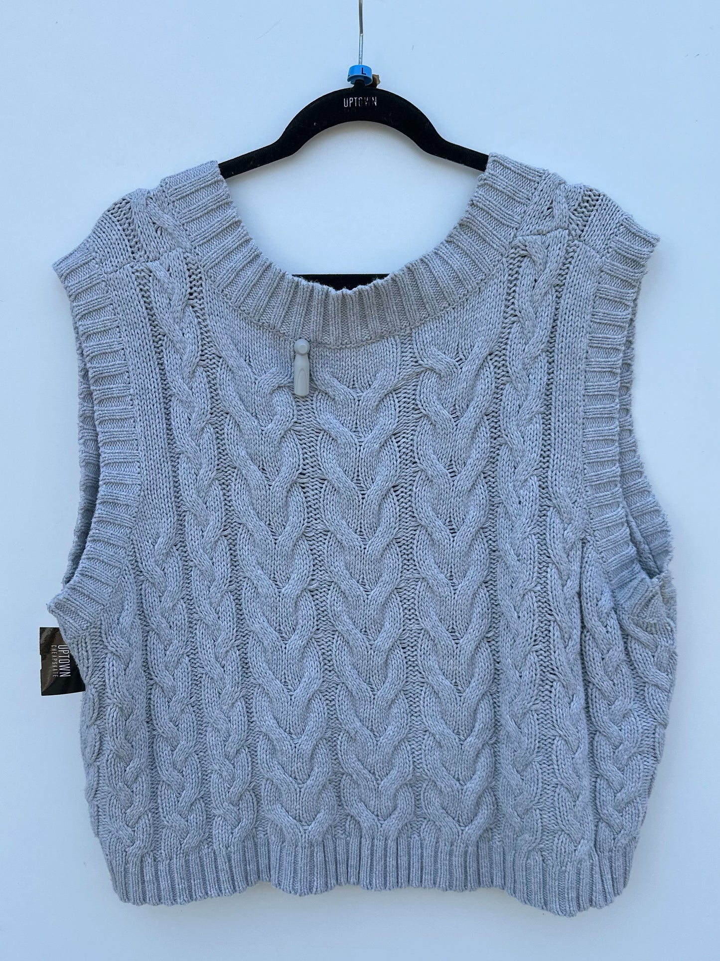 Altar’d State gray knit sweater vest (large)