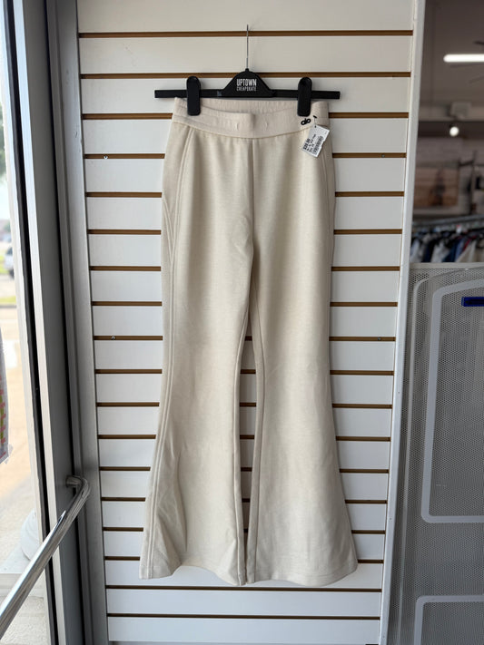 ALO Yoga oatmilk/beige pants no size tag, marked XS missing drawstring