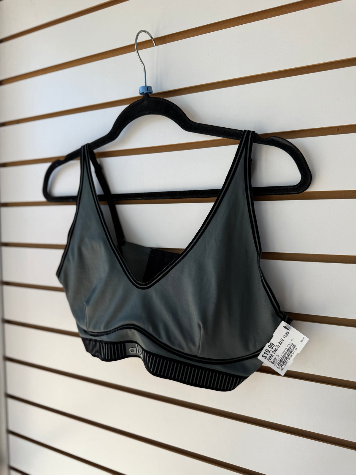 ALO Yoga airlift bra size large