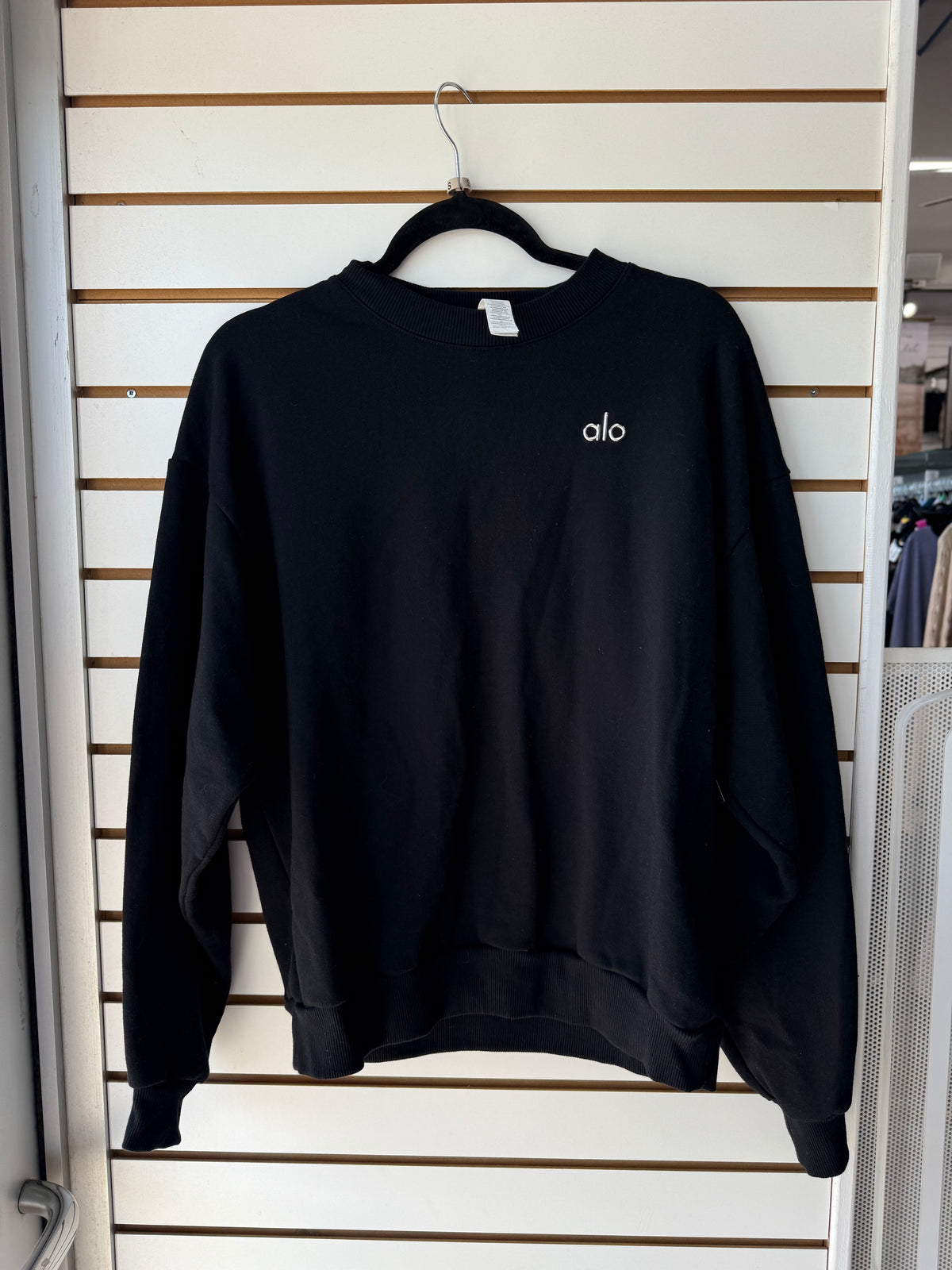 ALO Yoga black pullover size small
