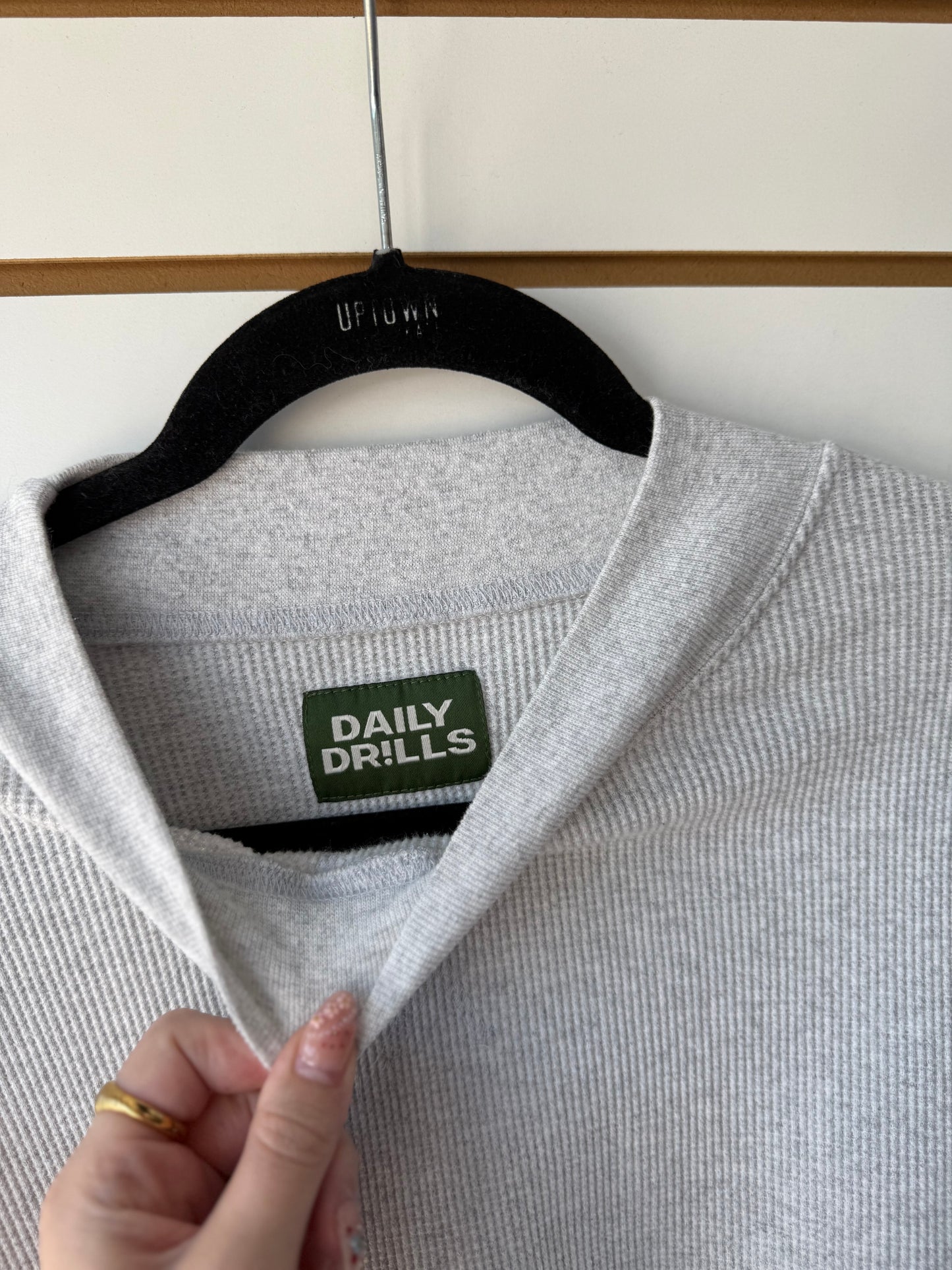Daily Drills long sleeve gray waffle knit size XS/S