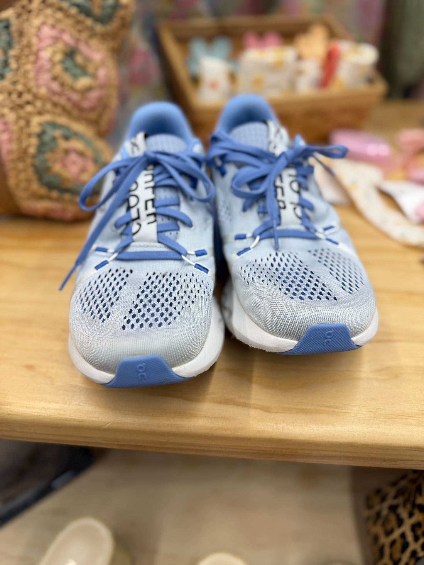 On Cloudsurfer blue/silver/white womens 9.5