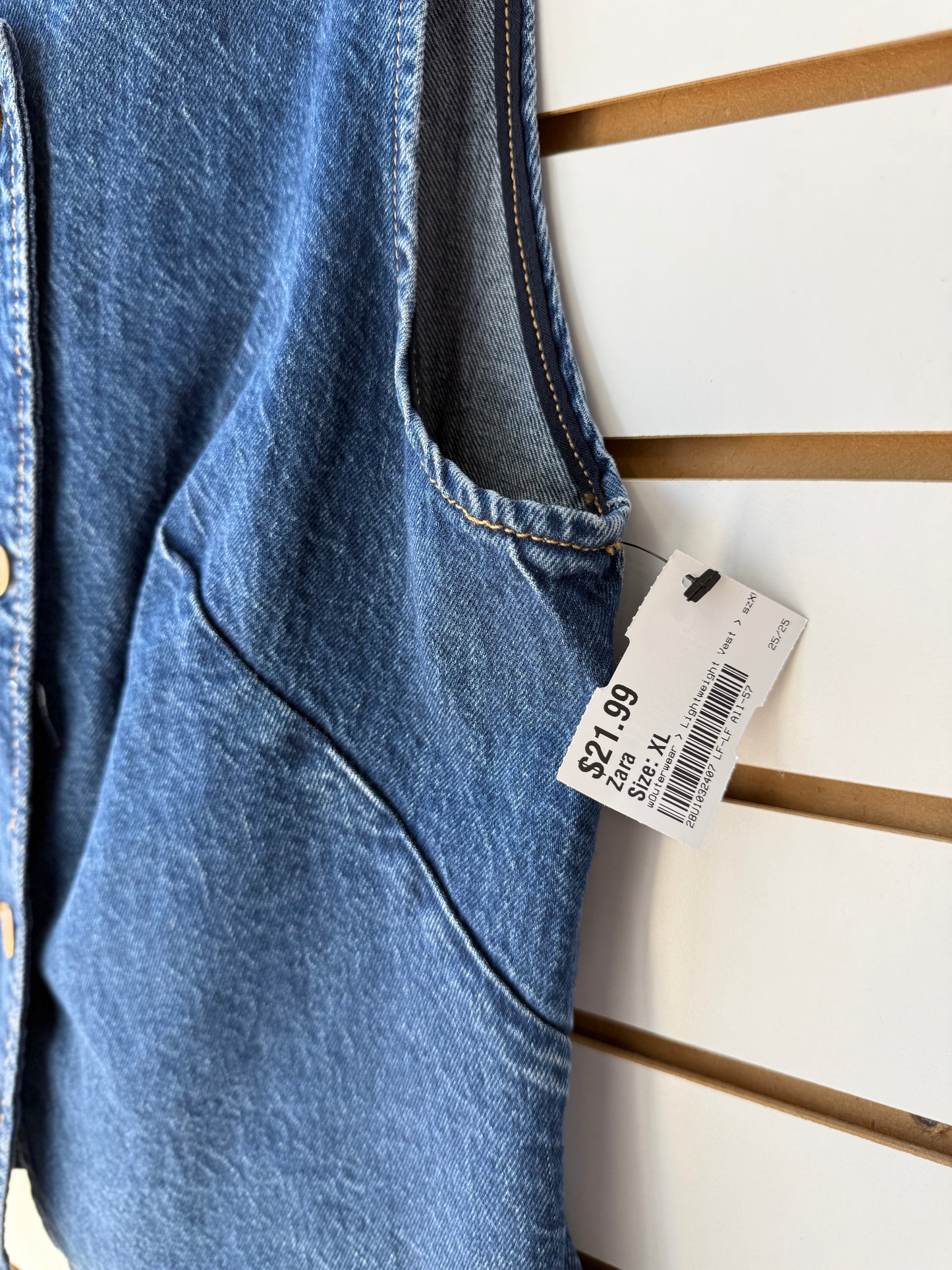 Zara denim button vest size XL