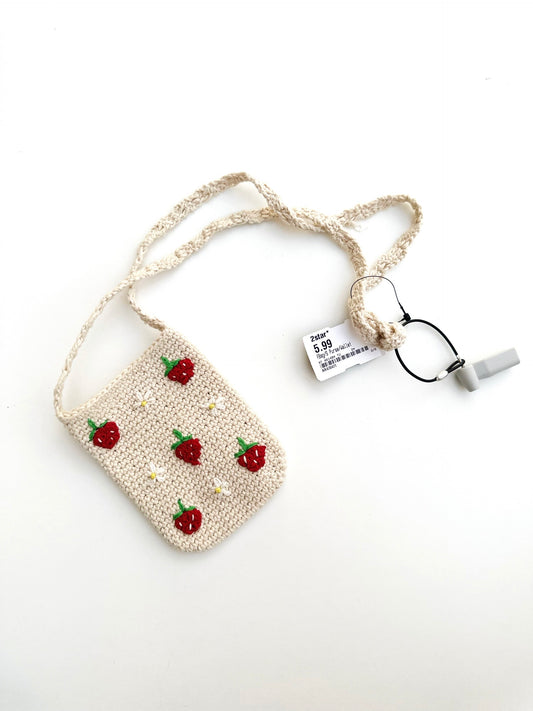 Strawberry floral knit mini bag/phone holder