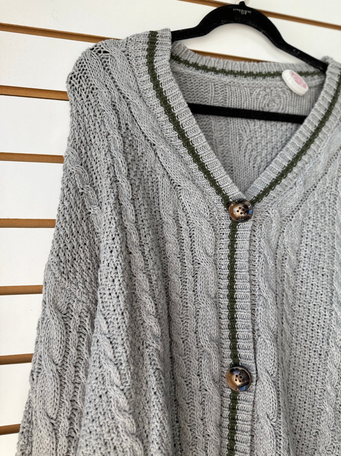 Taylor Swift Folklore gray/green cardigan size M/L