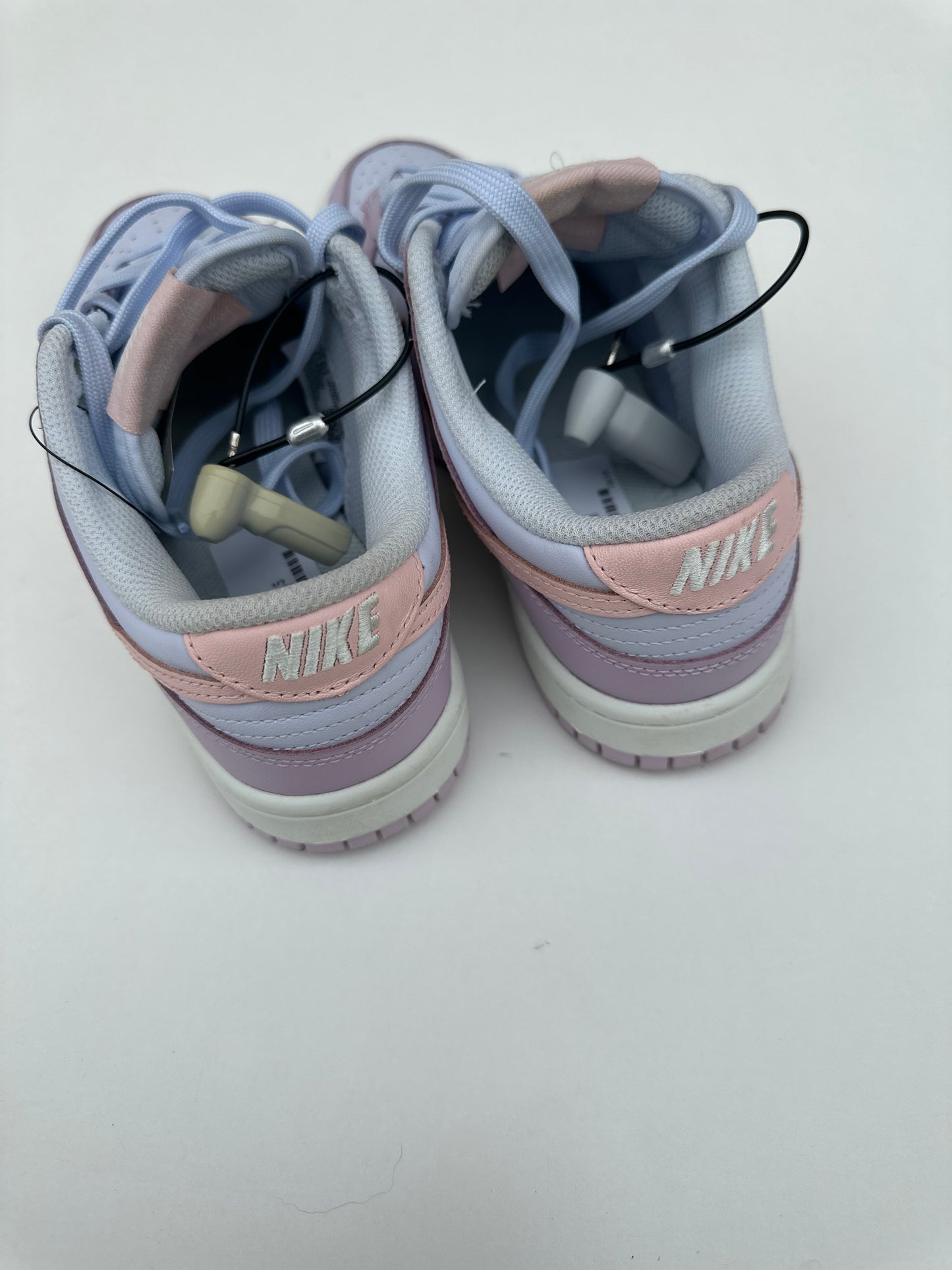Nike Women’s Dunk Low Easter (6.5)