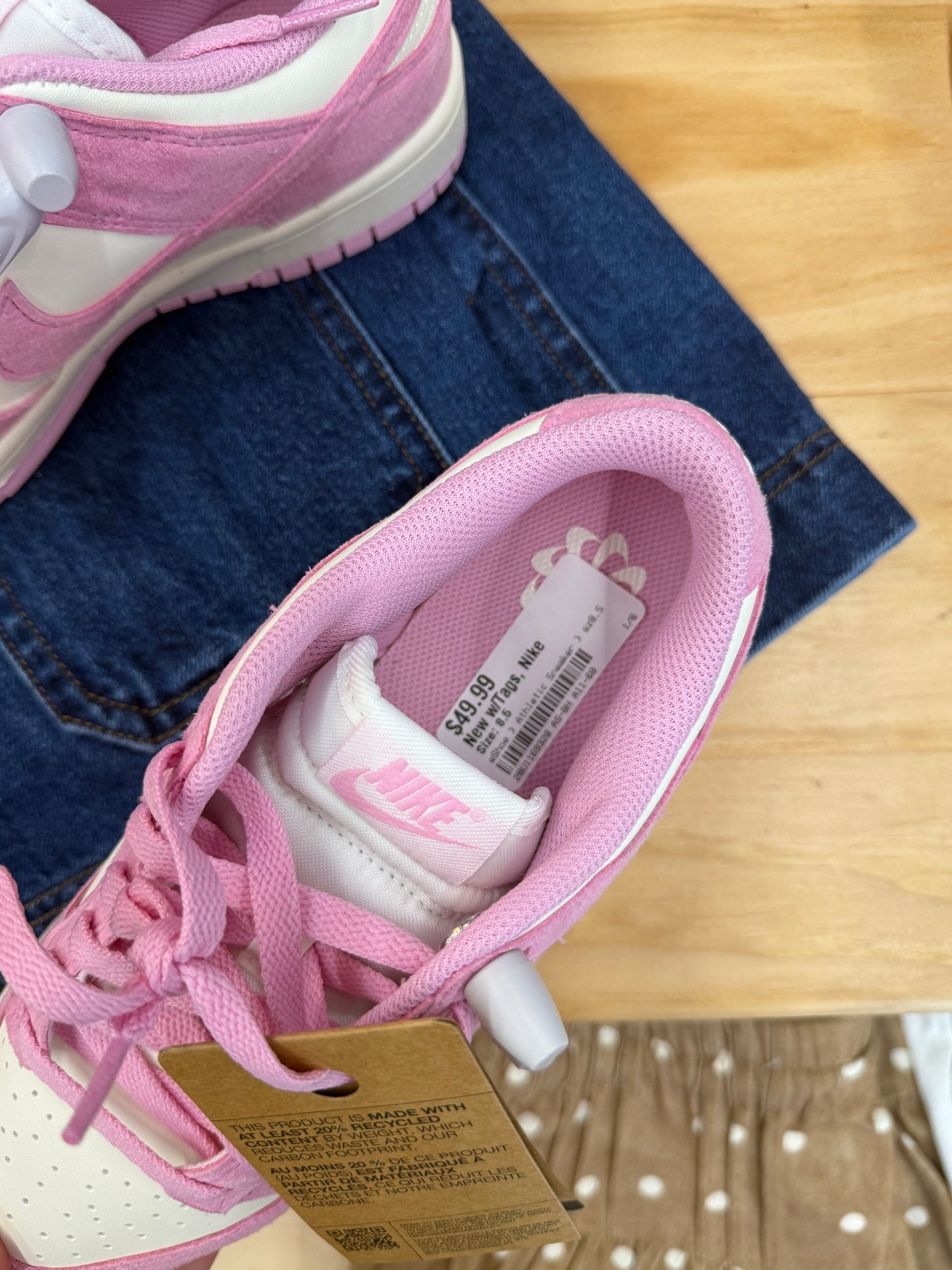 NWT Nike pink sail/rise dunk low size 8.5 women’s